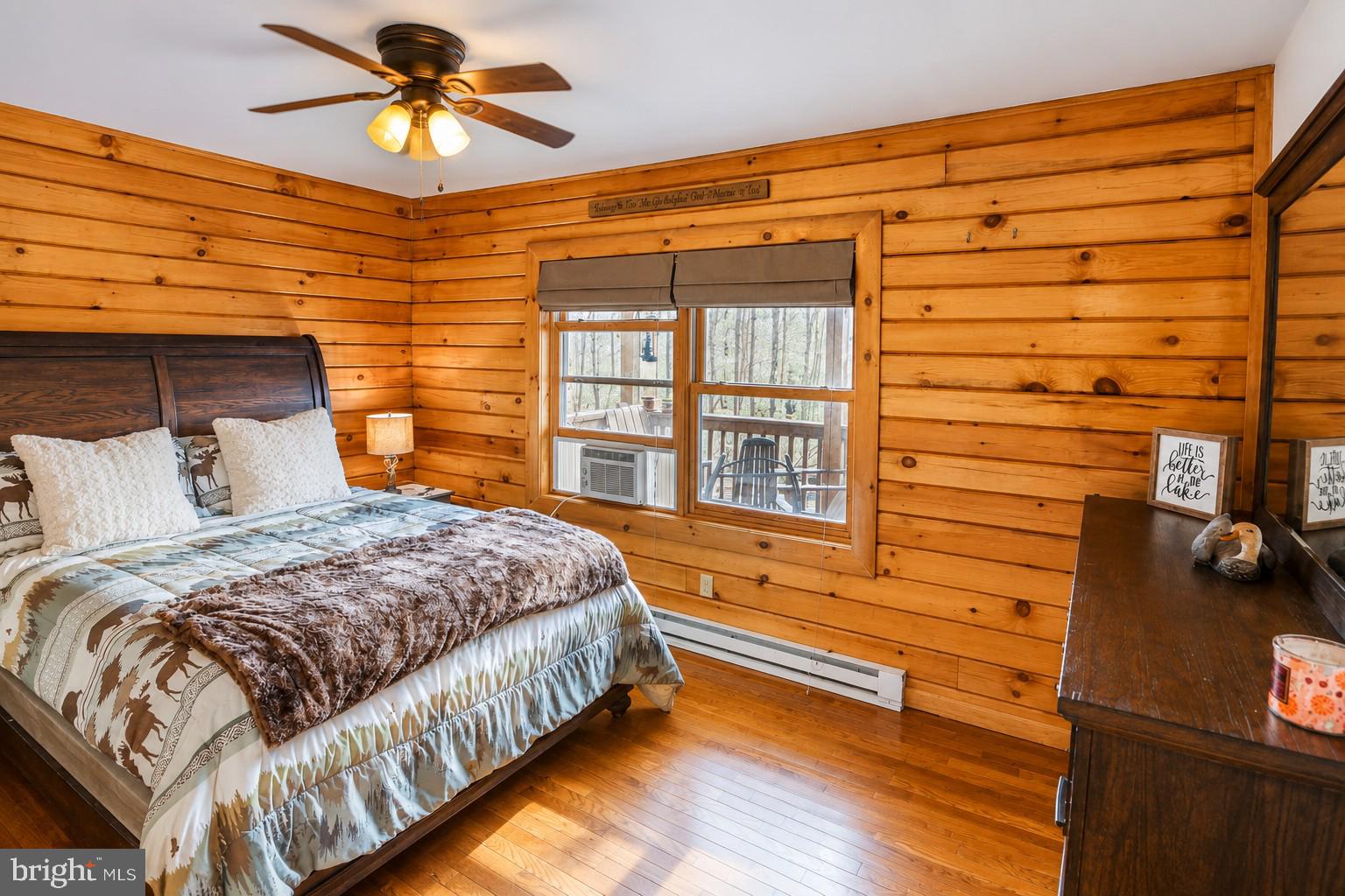 MEADOW MOUNTAIN - Residential