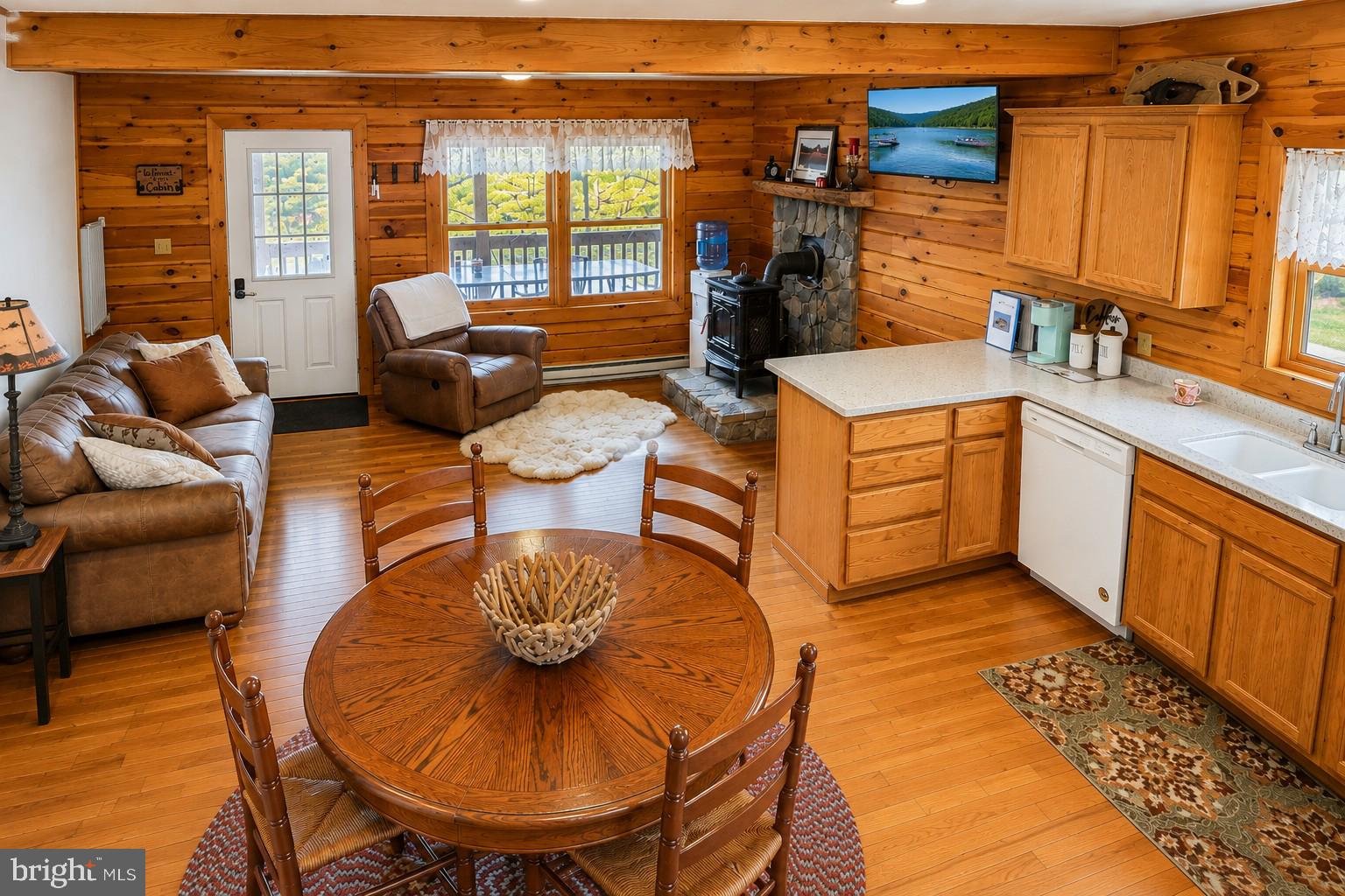 MEADOW MOUNTAIN - Residential