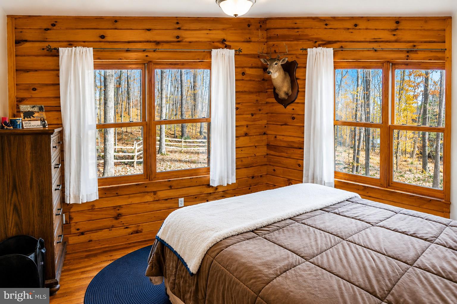 MEADOW MOUNTAIN - Residential