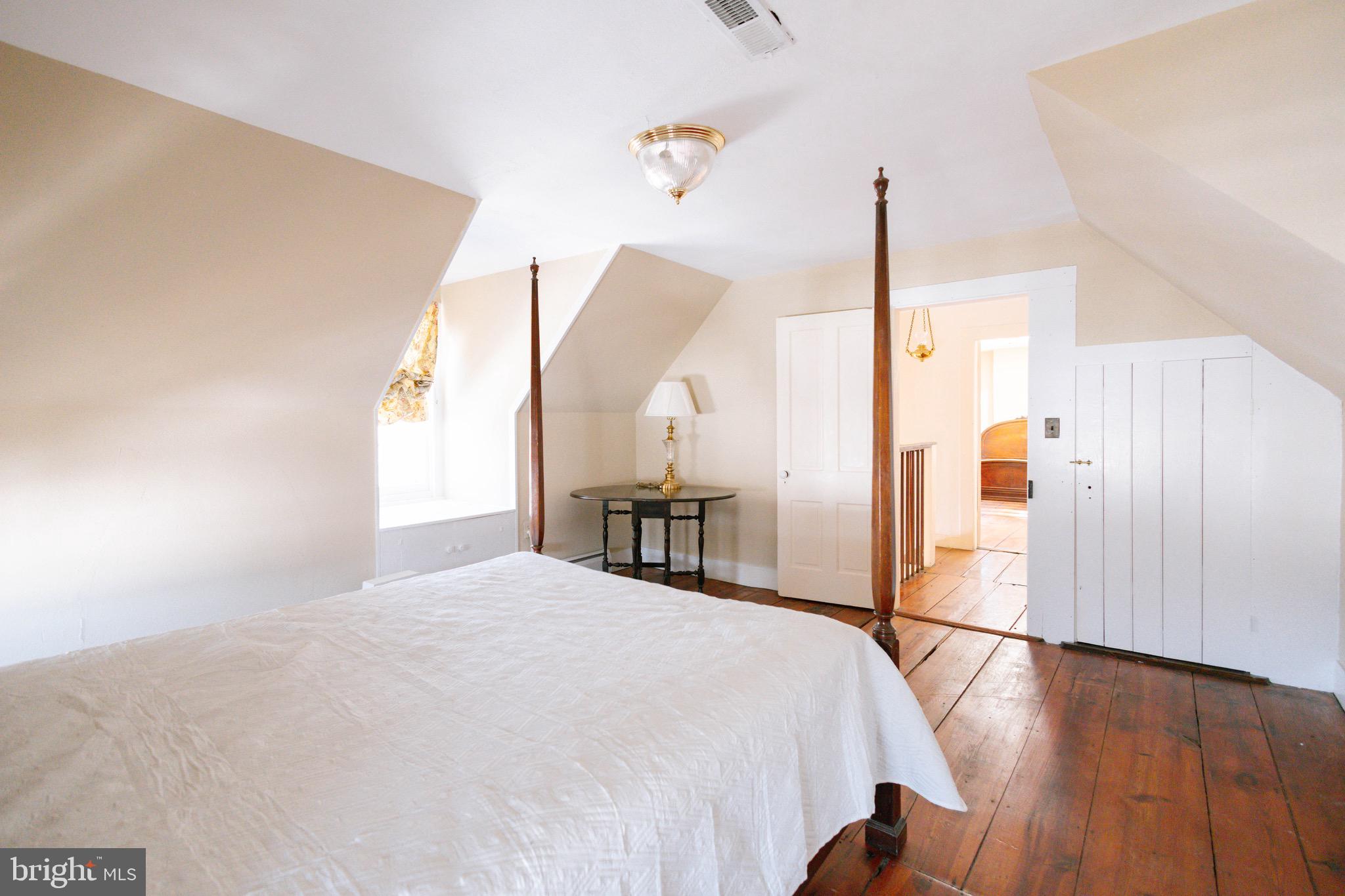 LINCOLN - Residential