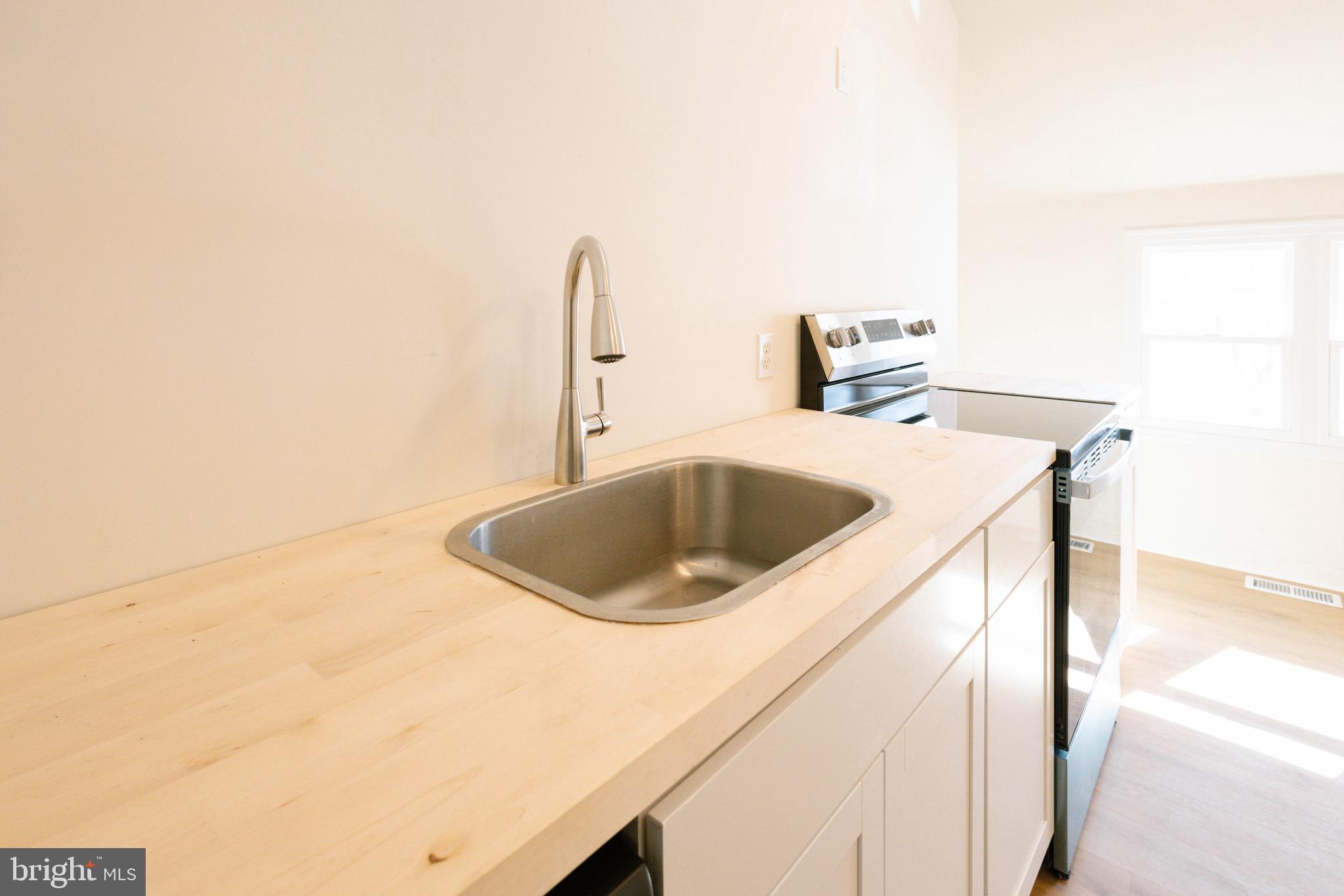 LINCOLN - Residential