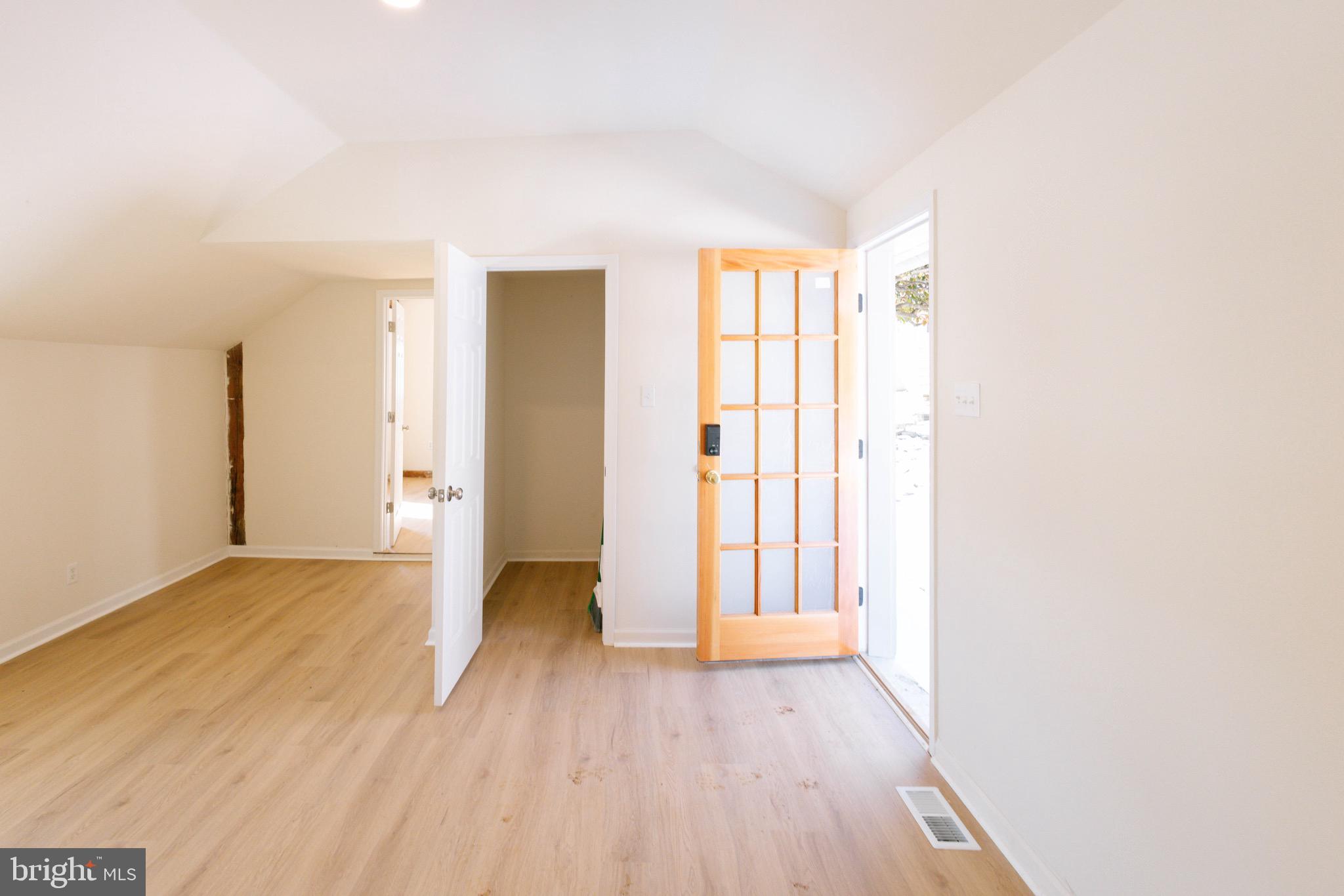 LINCOLN - Residential