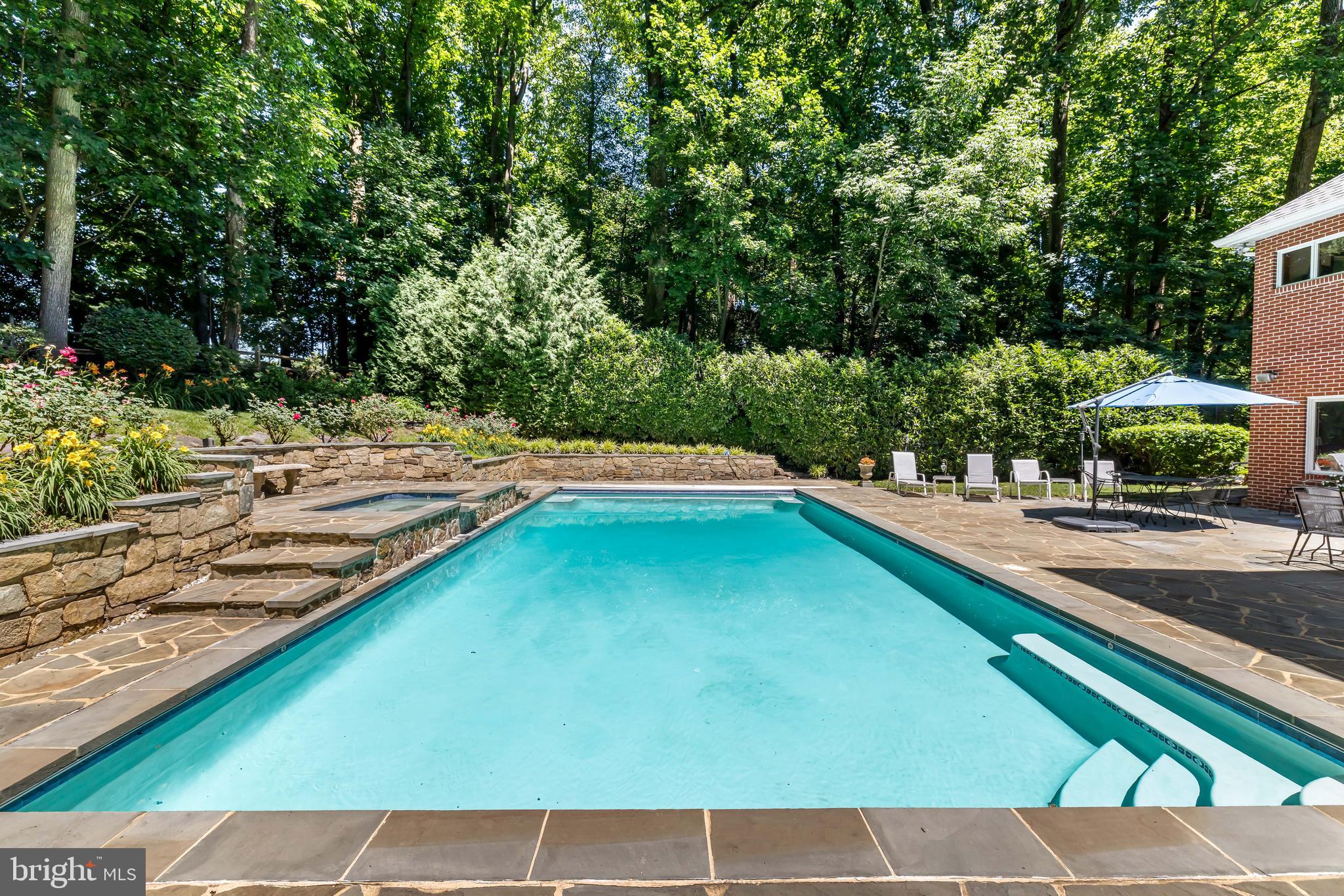 BROOKWOOD - Residential