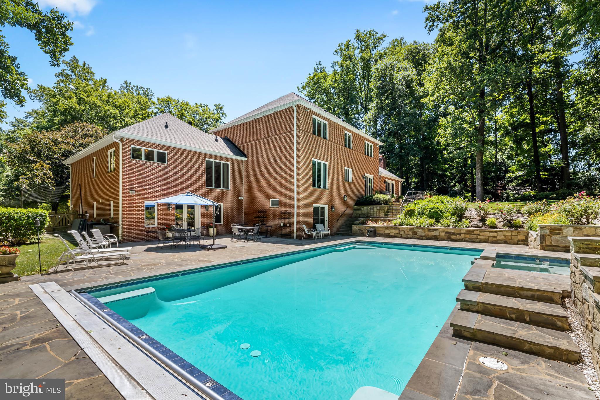 BROOKWOOD - Residential