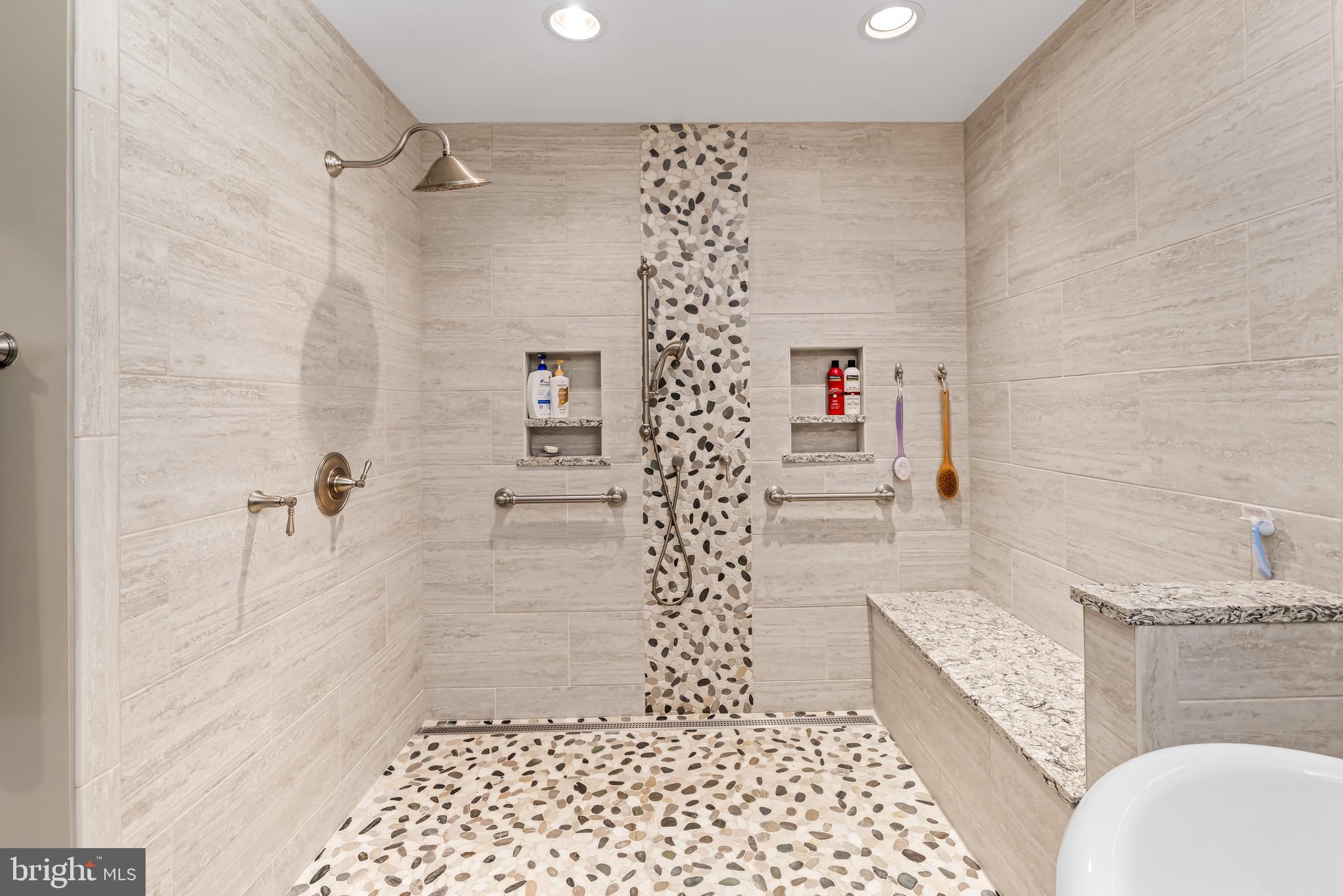 BROOKWOOD - Residential