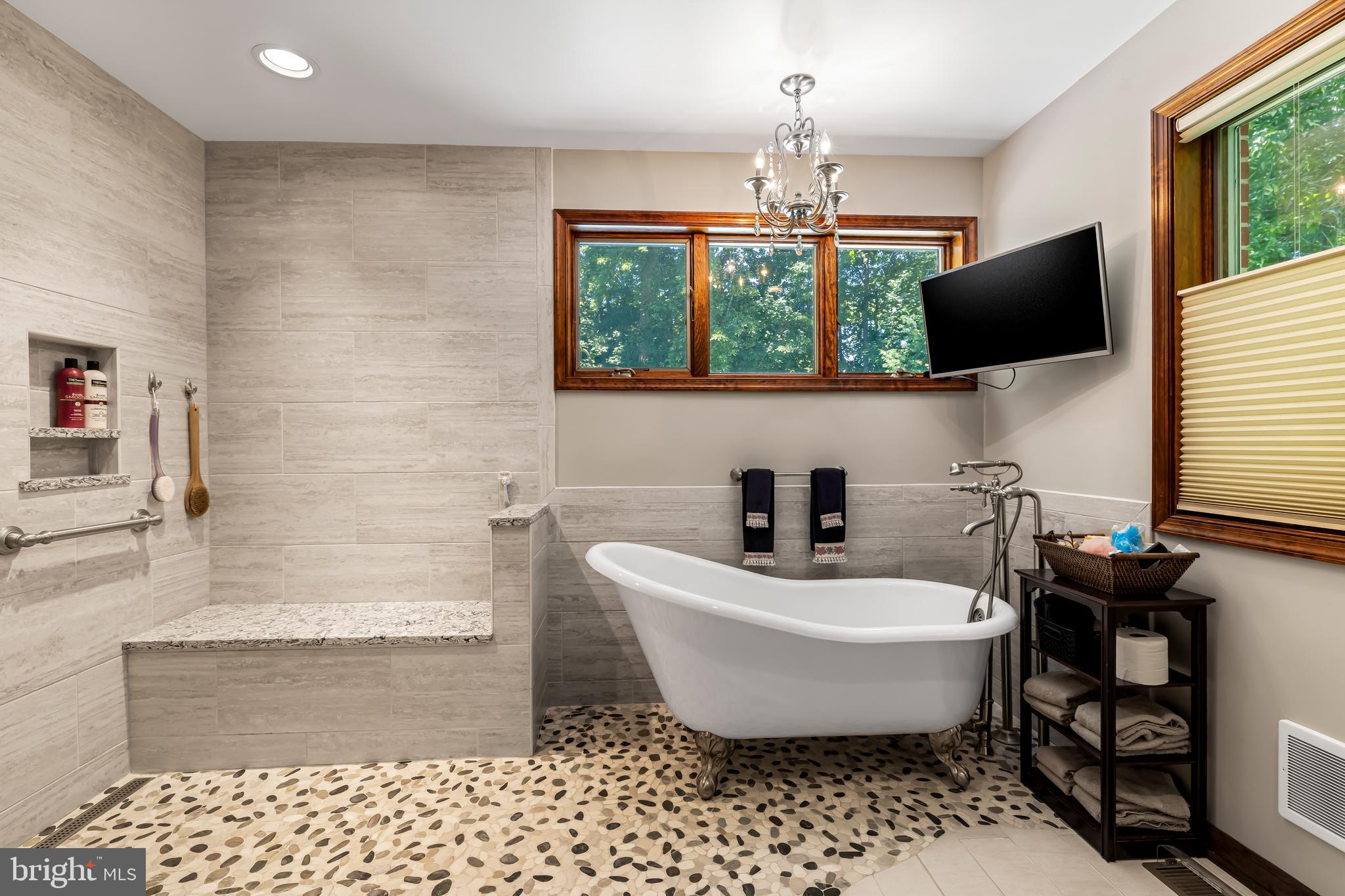 BROOKWOOD - Residential