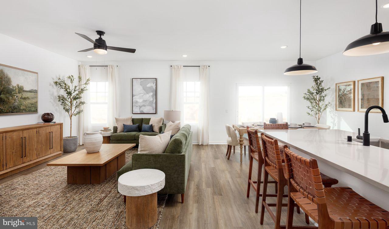 LIBERTY RUN - Residential