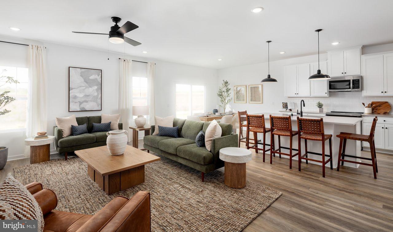 LIBERTY RUN - Residential