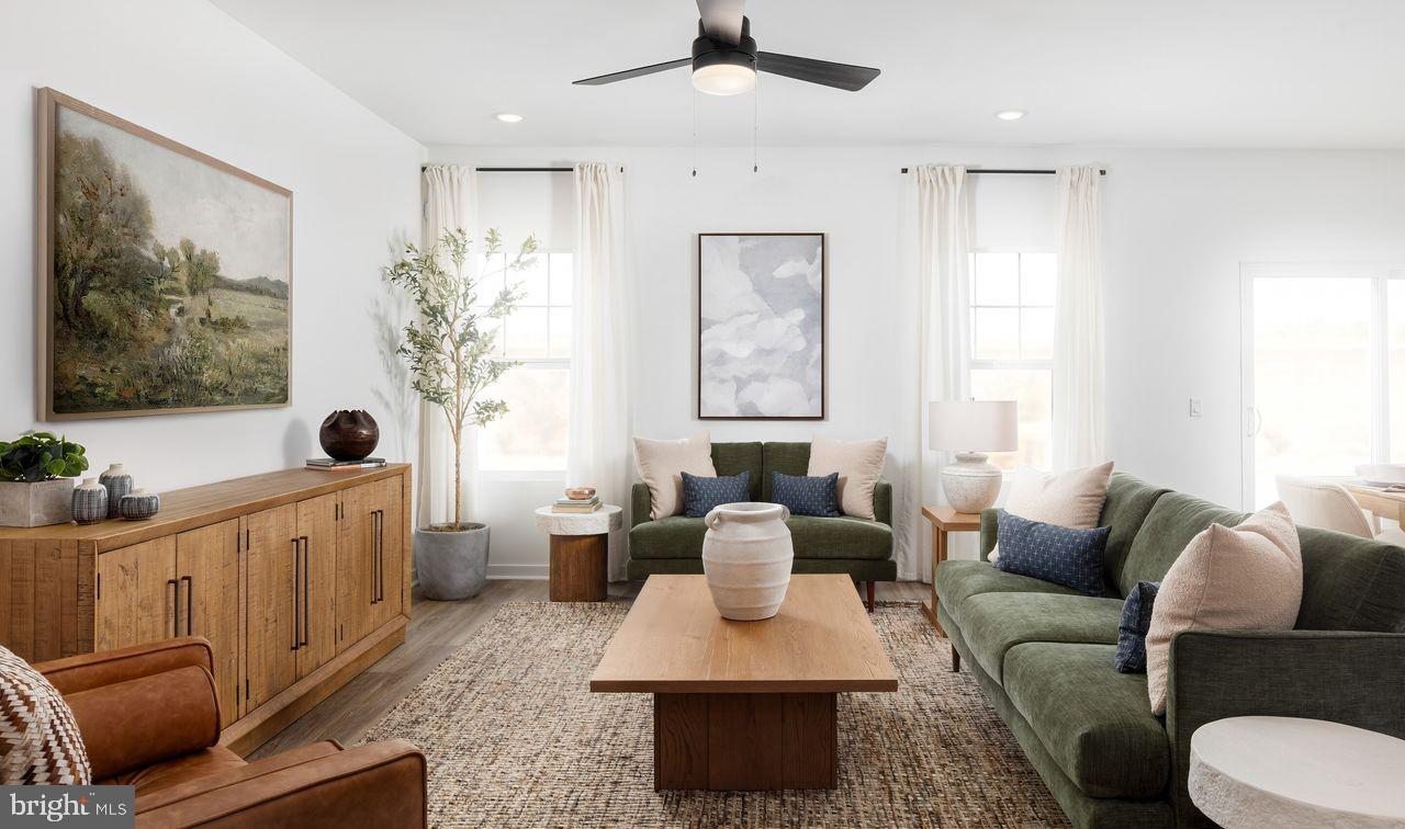 LIBERTY RUN - Residential