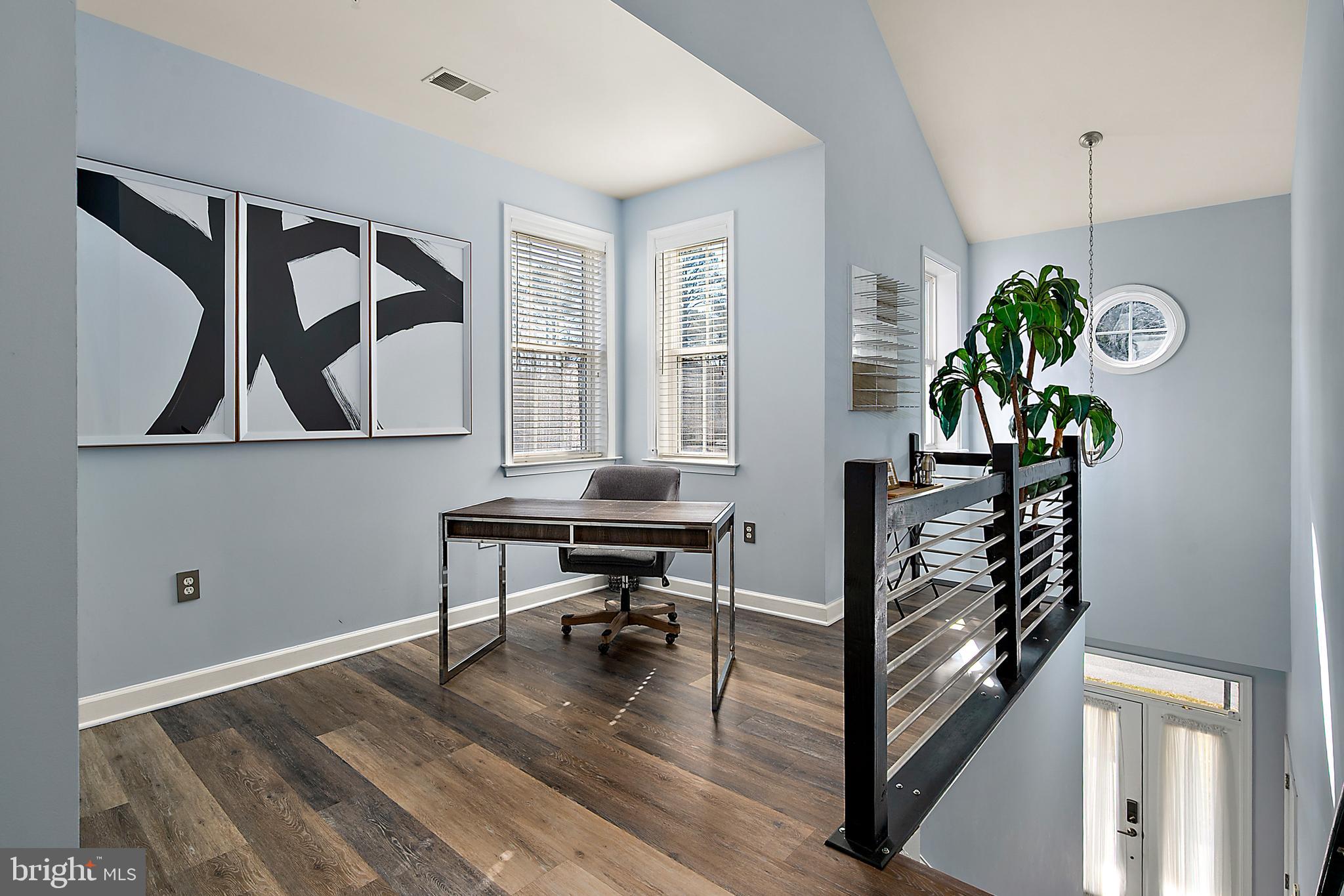 GLEN RIDDLE - Residential