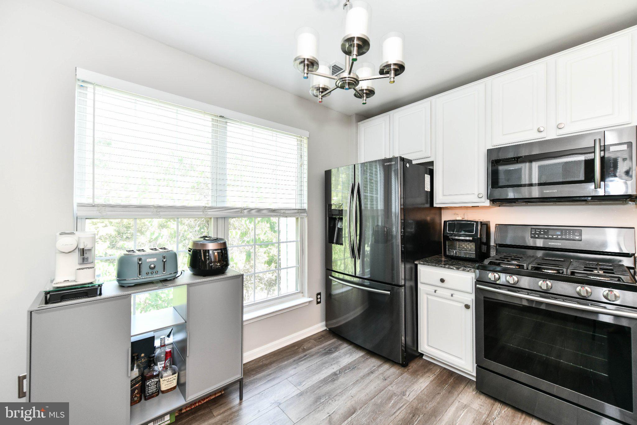 FAIR LAKES CONDO - Residential