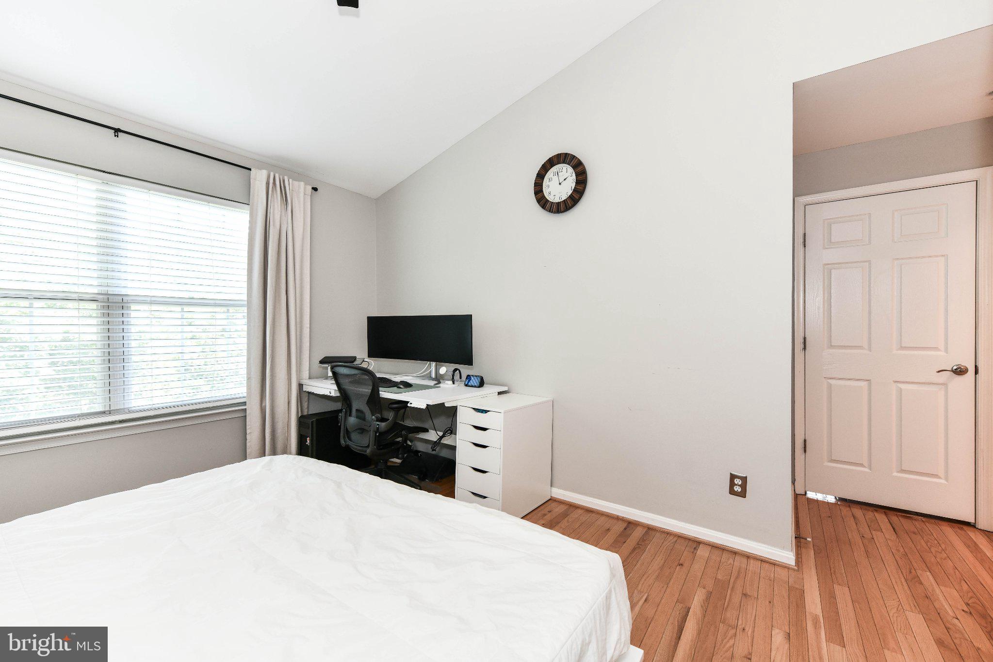 FAIR LAKES CONDO - Residential