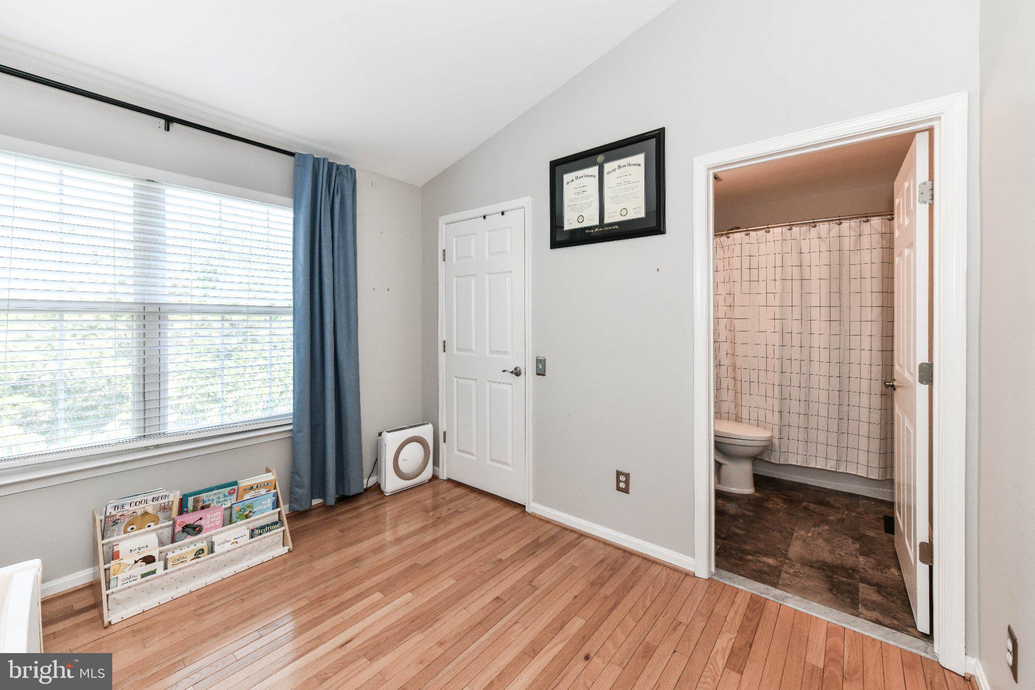 FAIR LAKES CONDO - Residential