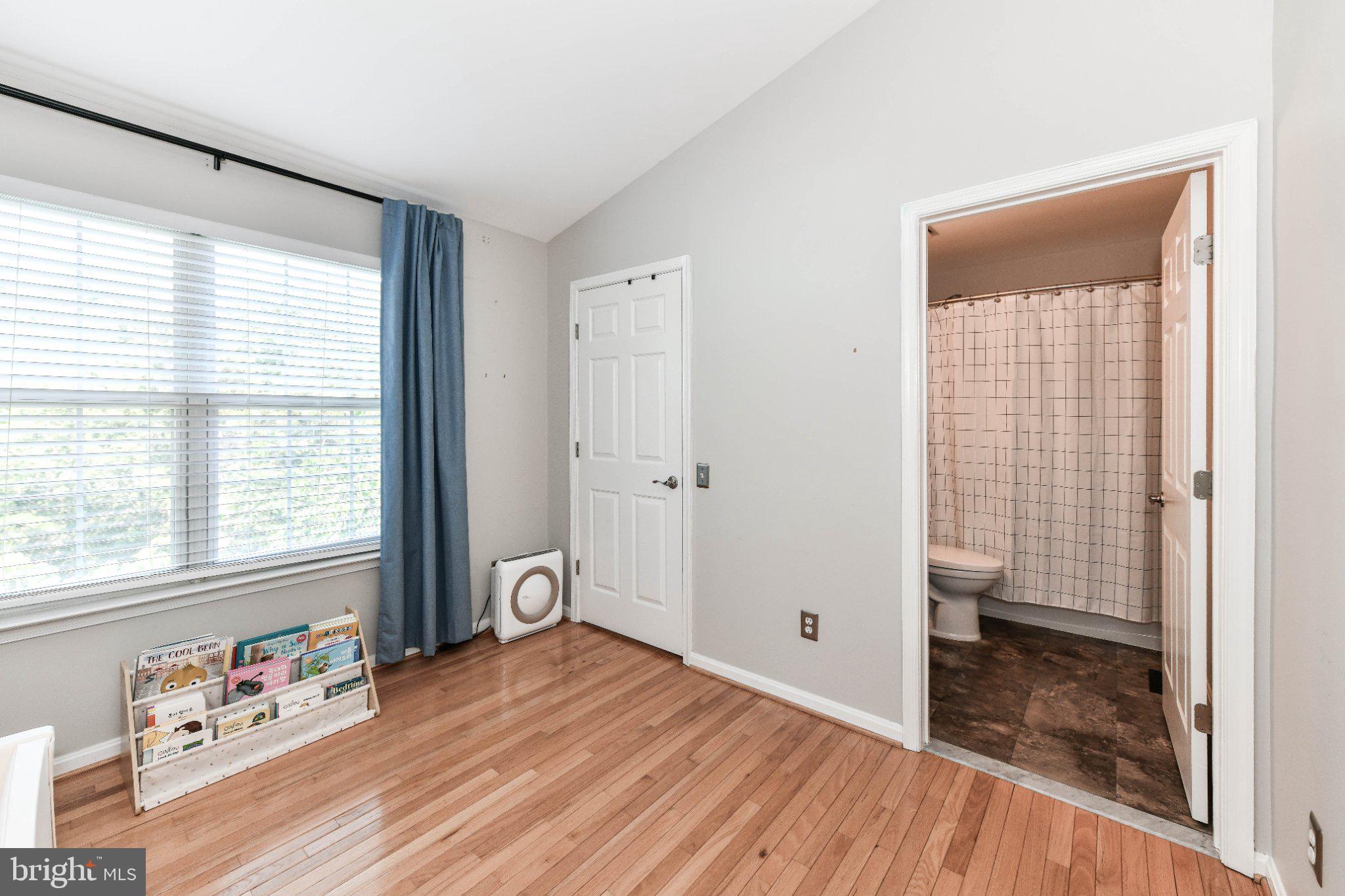 FAIR LAKES CONDO - Residential