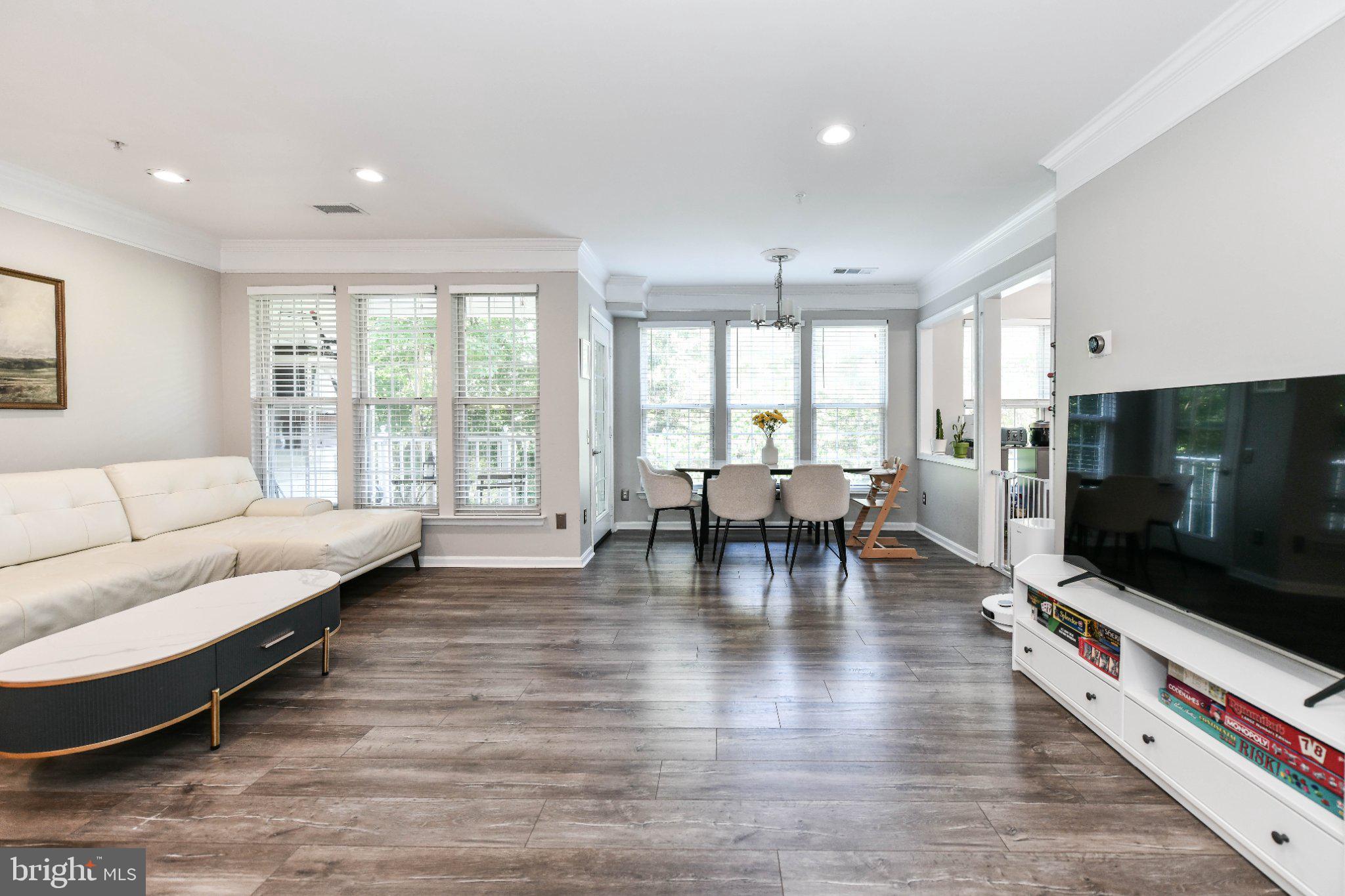 FAIR LAKES CONDO - Residential