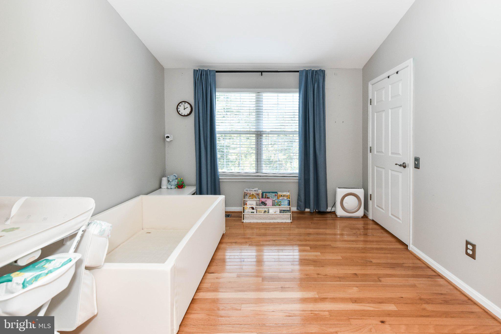 FAIR LAKES CONDO - Residential