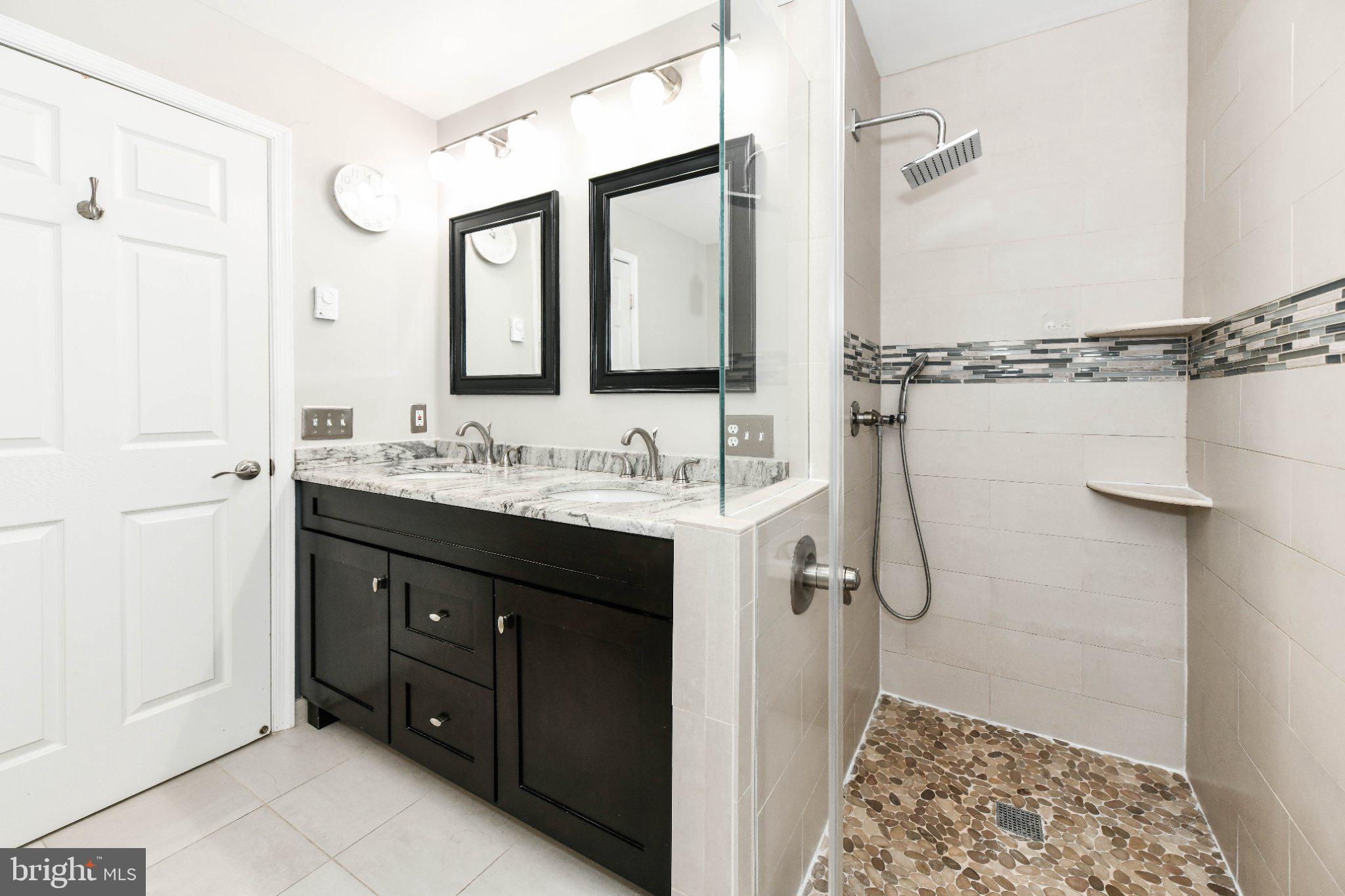 FAIR LAKES CONDO - Residential