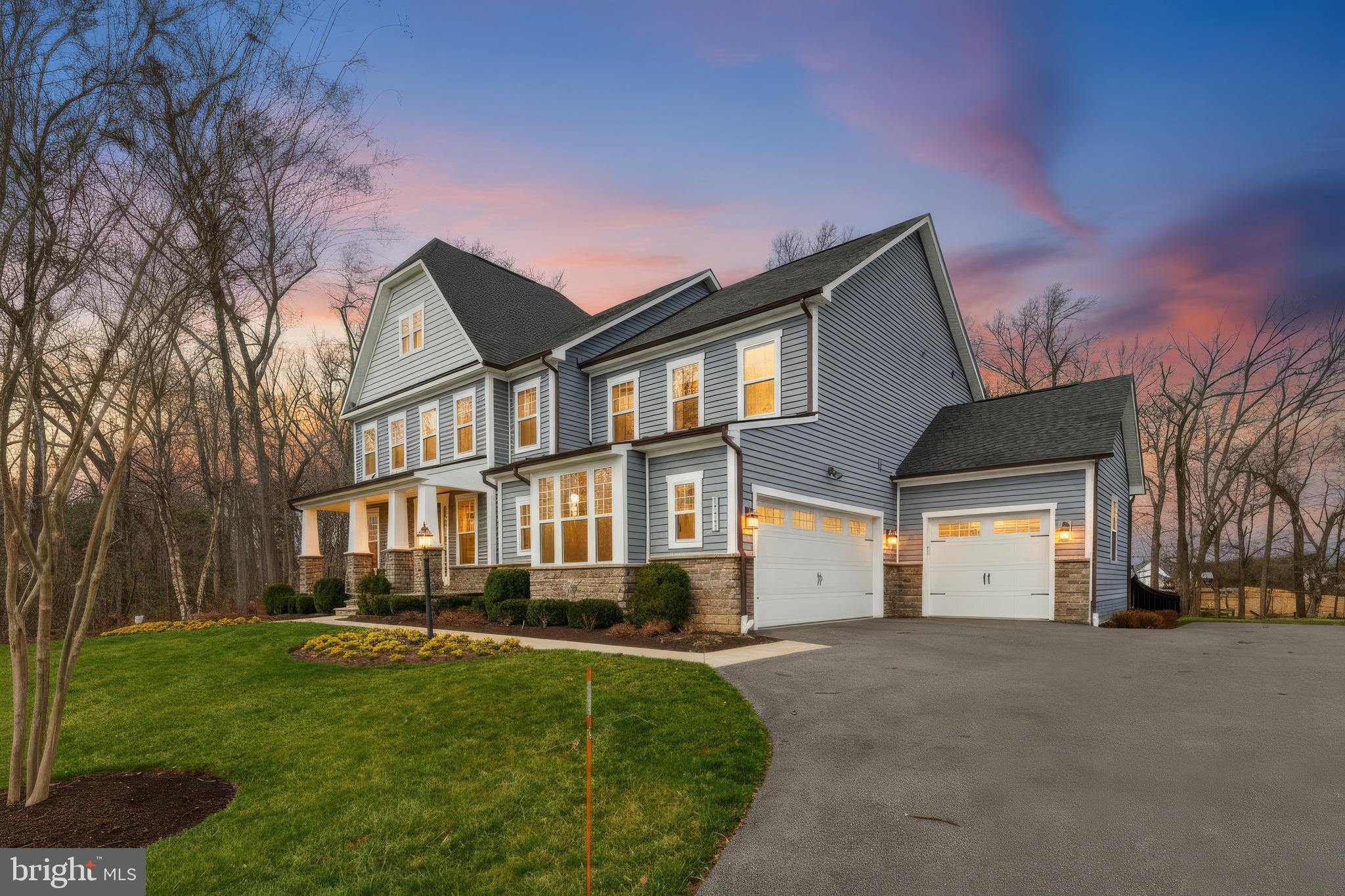 FAIRLANE FARM - Residential