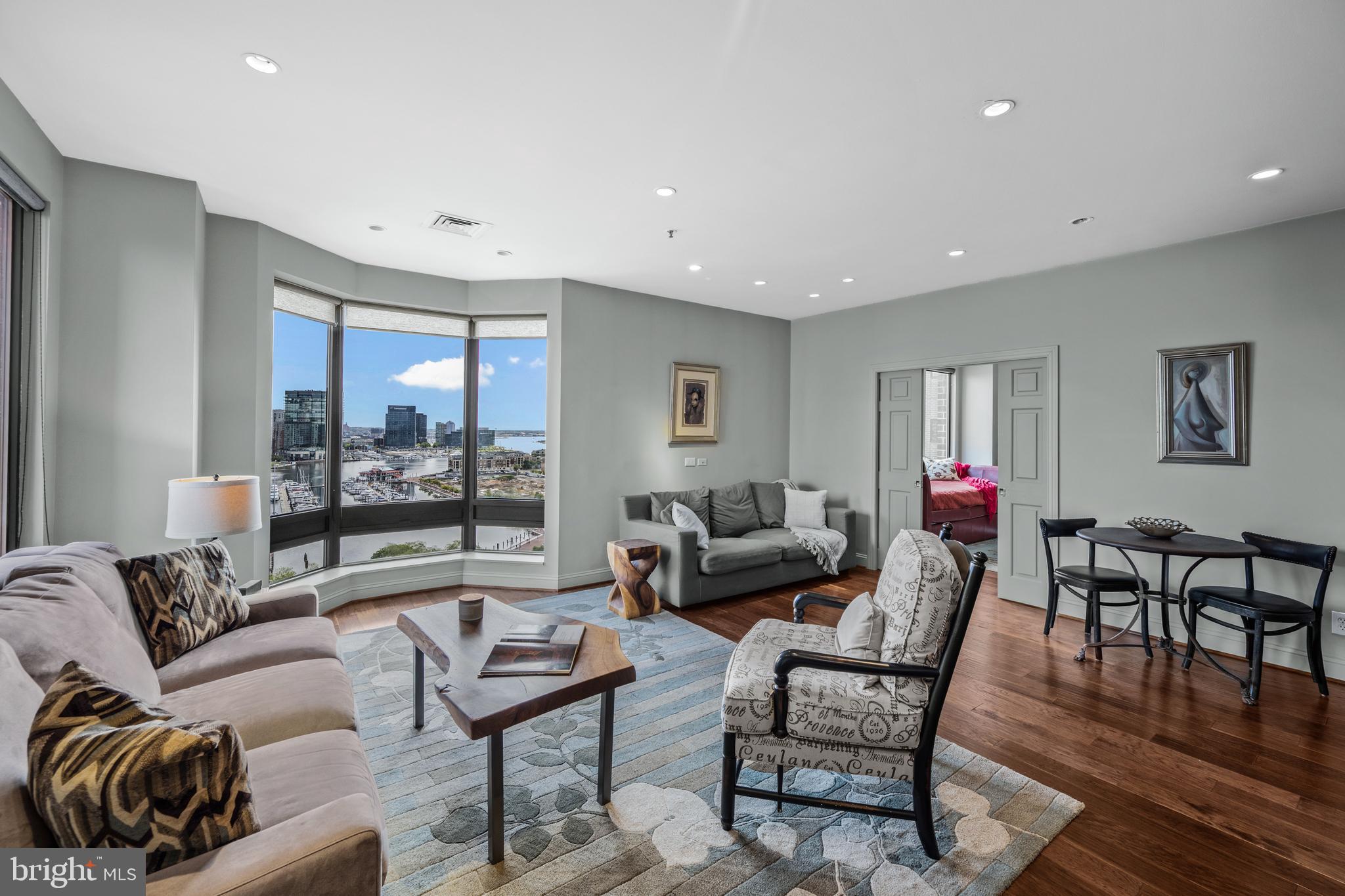 INNER HARBOR - Residential