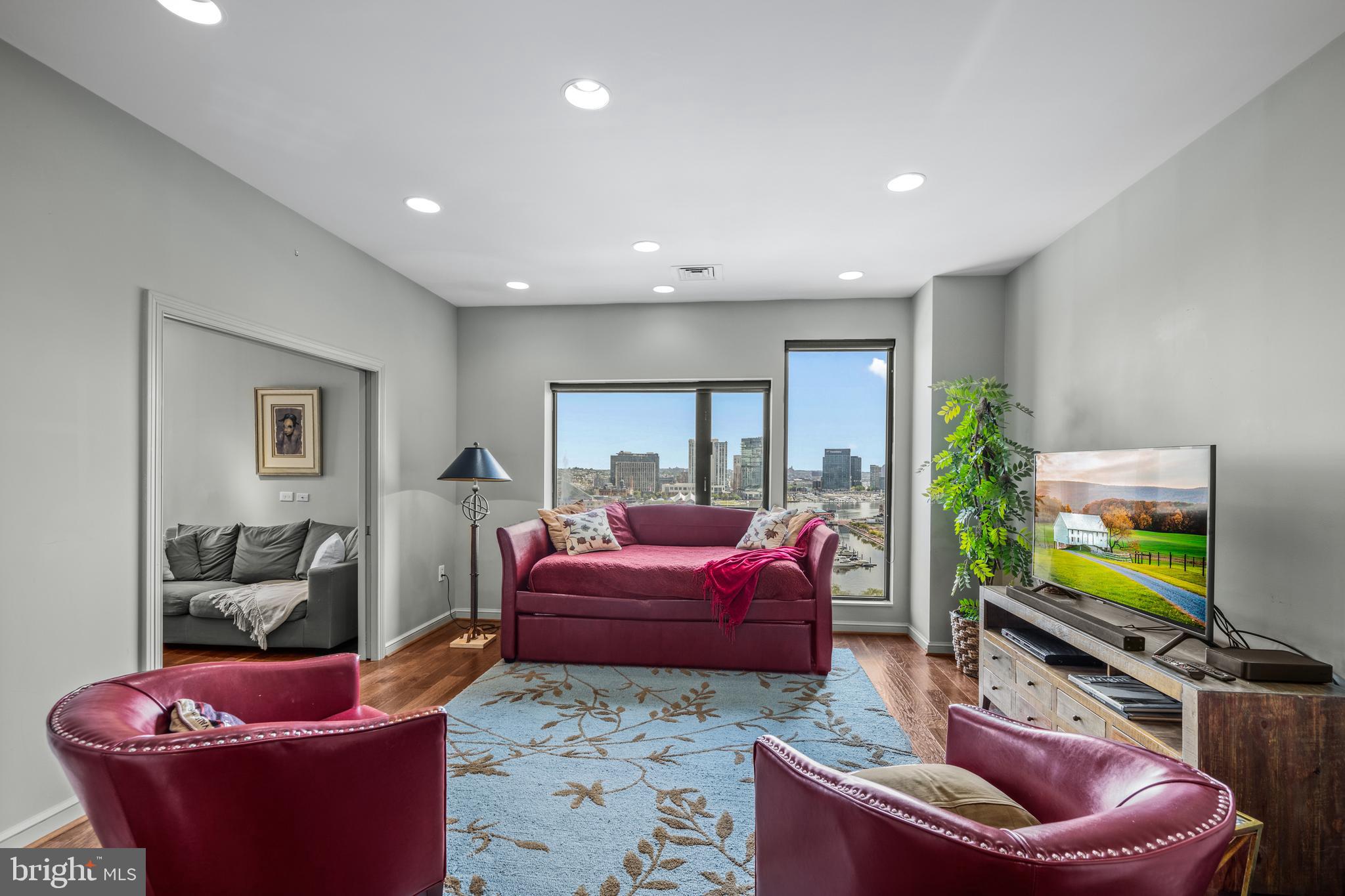 INNER HARBOR - Residential