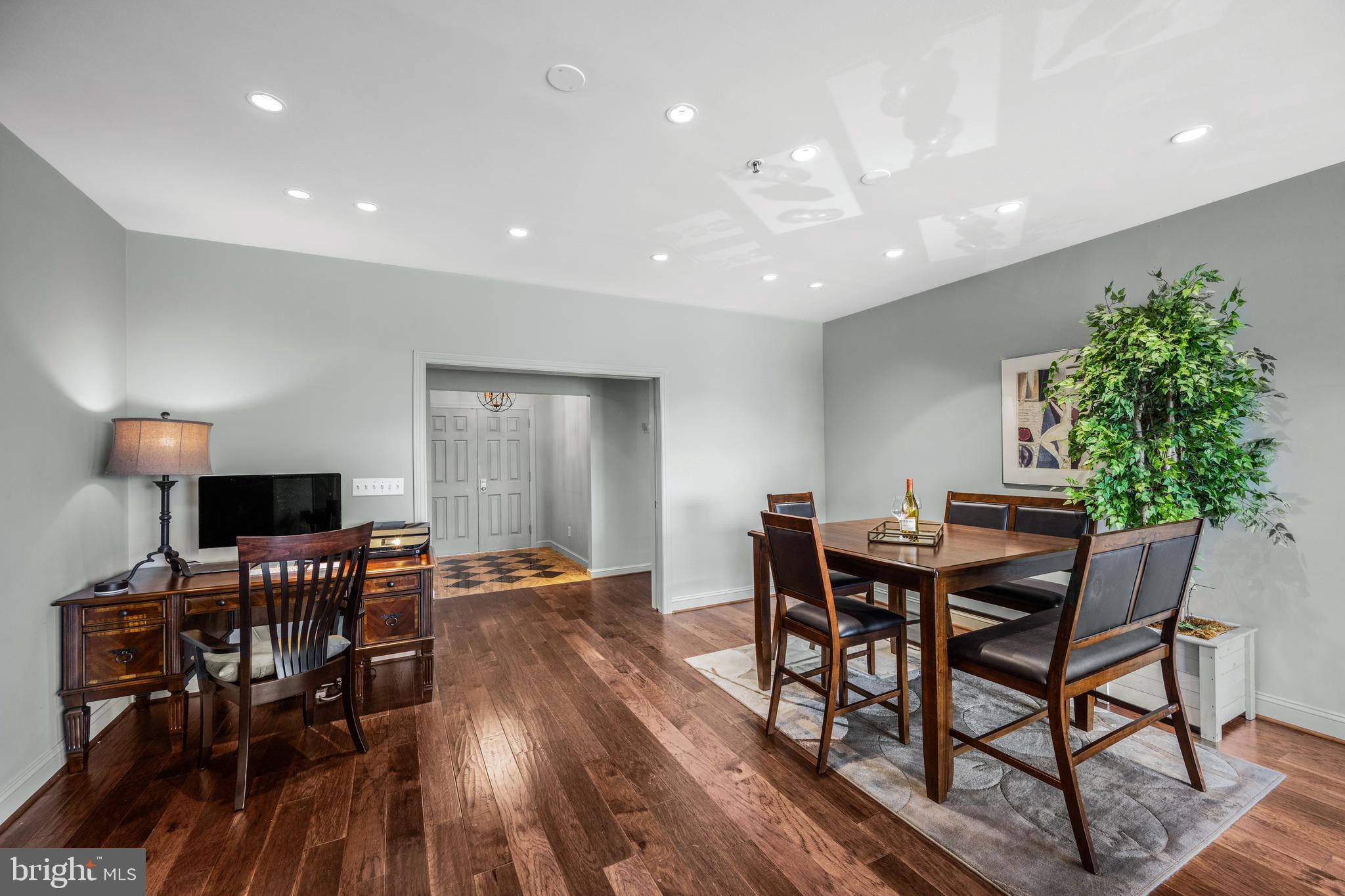 INNER HARBOR - Residential
