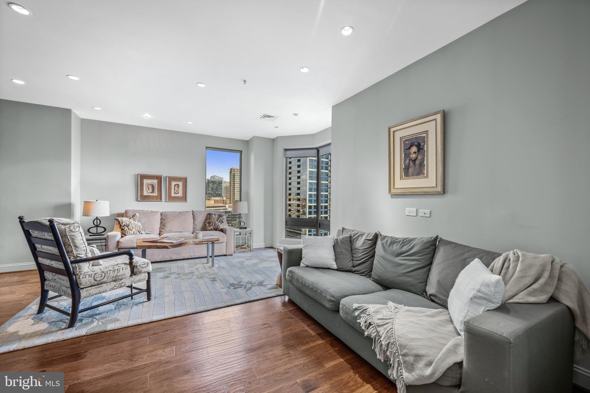 INNER HARBOR - Residential