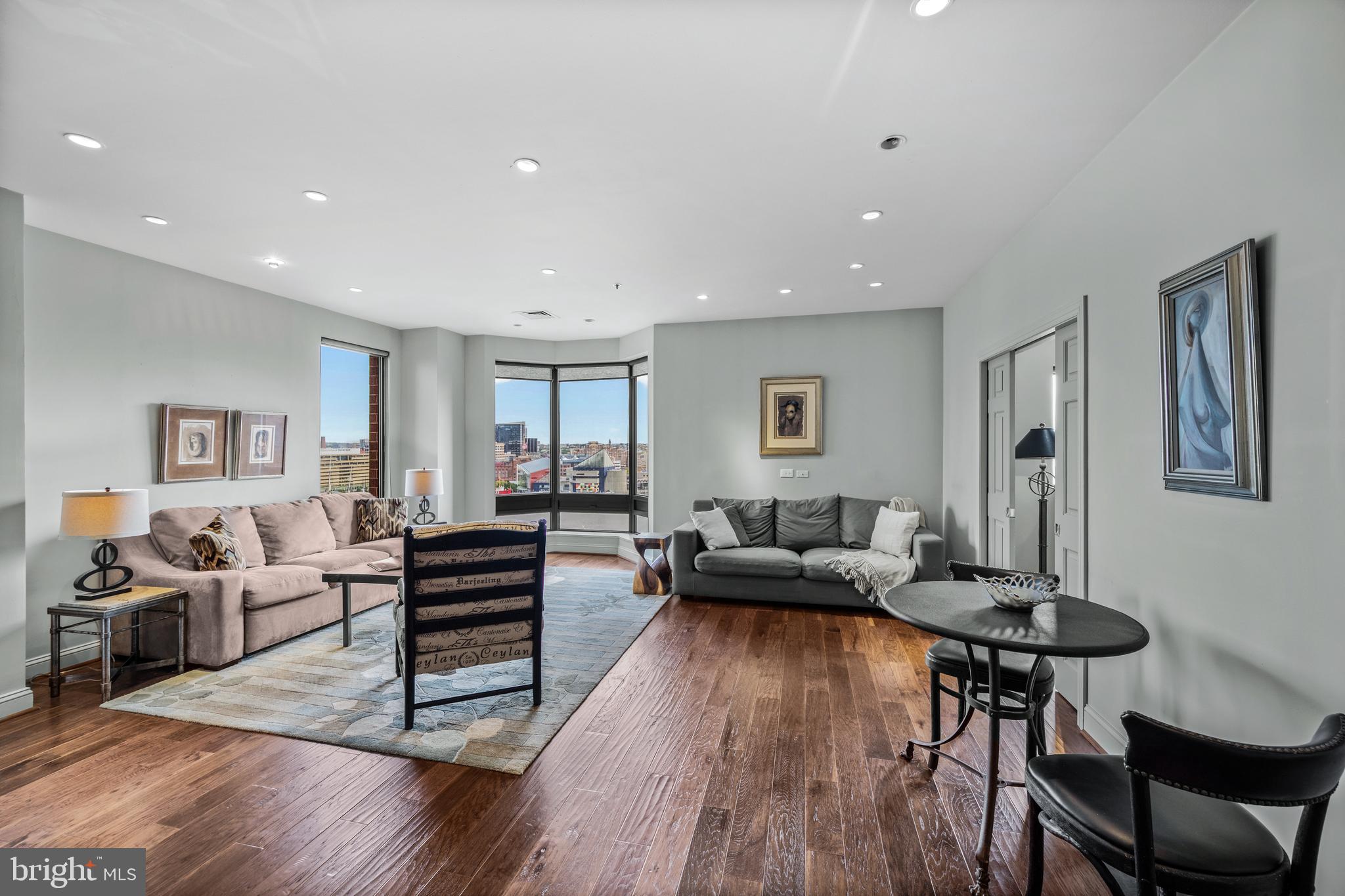 INNER HARBOR - Residential