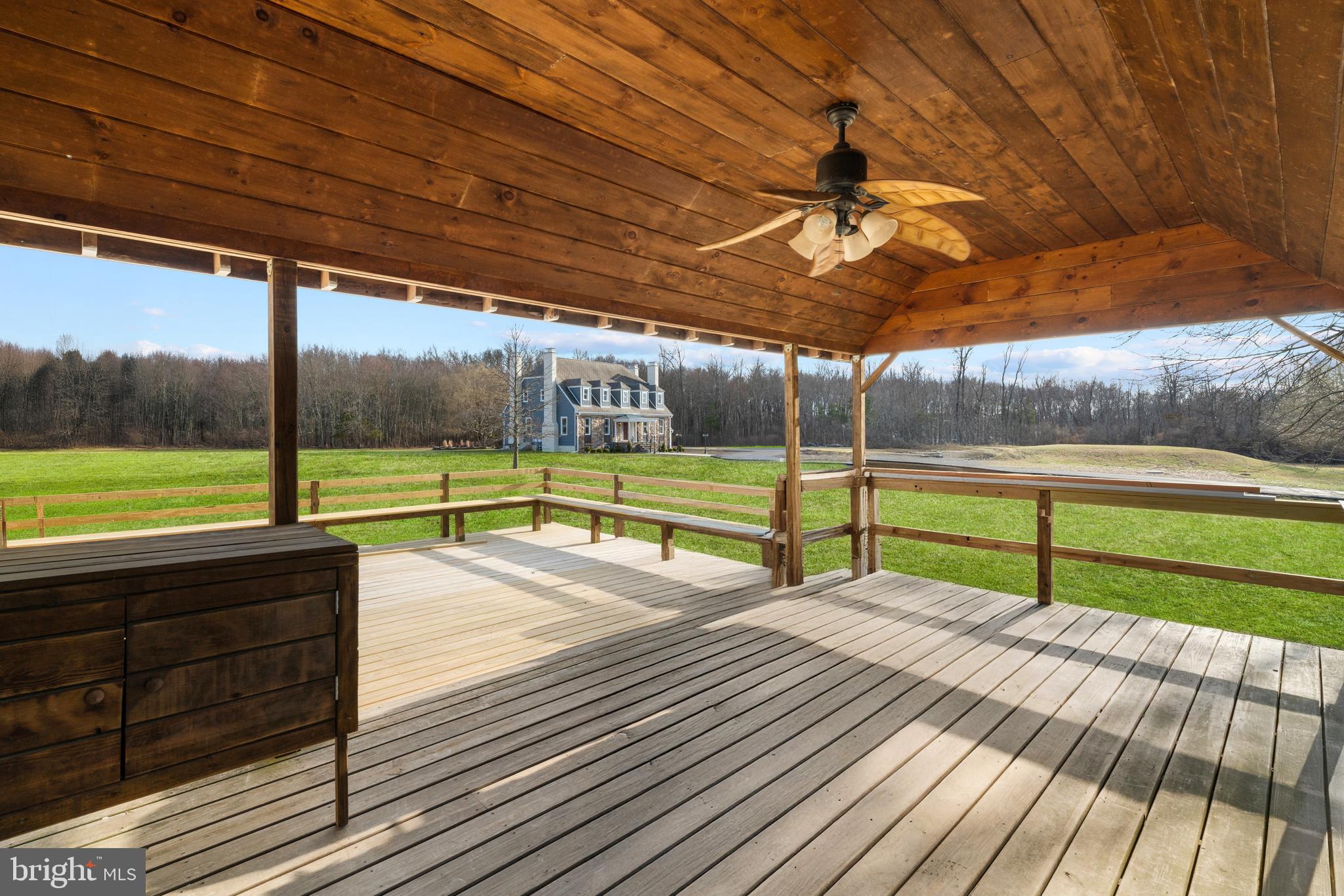 UPPER BLACK EDDY - Residential