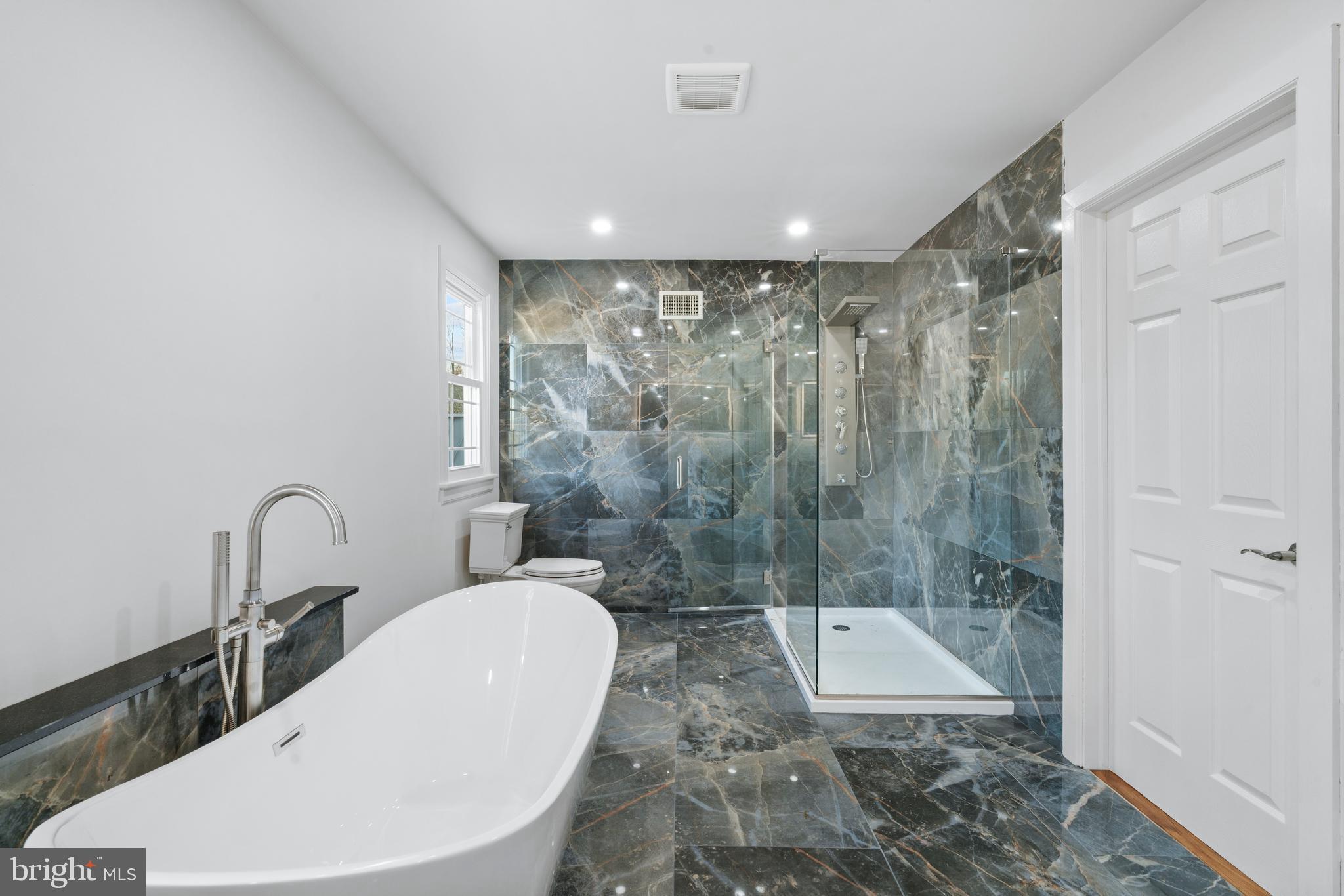 UPPER BLACK EDDY - Residential