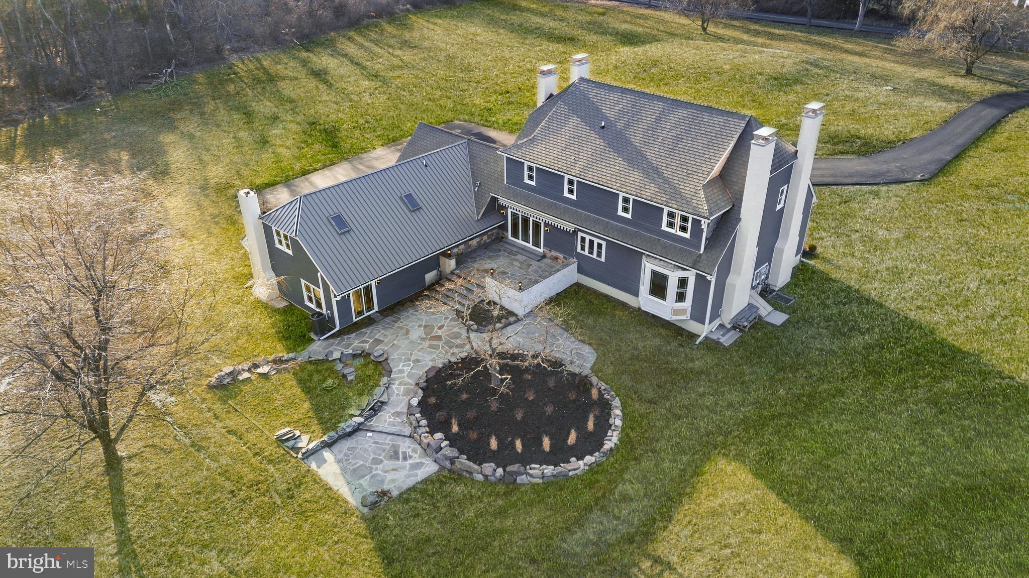 UPPER BLACK EDDY - Residential