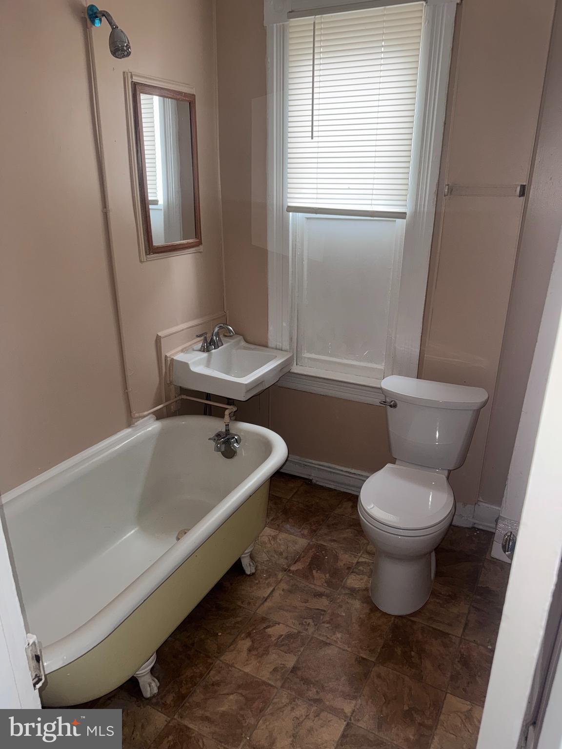 EASTERWOOD - Residential