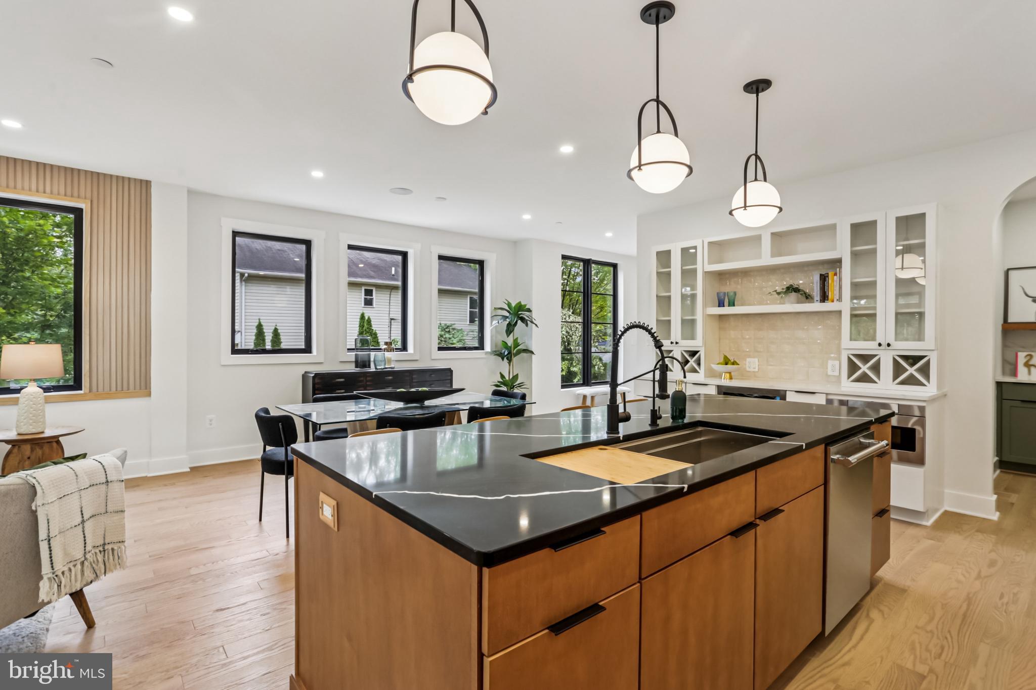 TAKOMA PARK - Residential