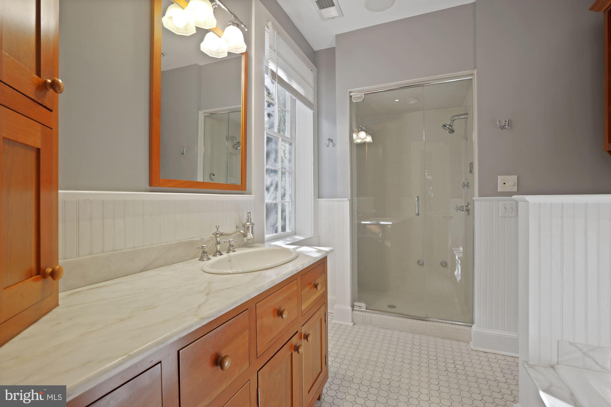 BELLE VIEW - Residential