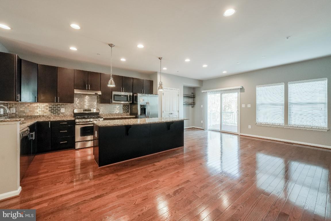 ST CHARLES SUB - FIELDSIDE - Residential