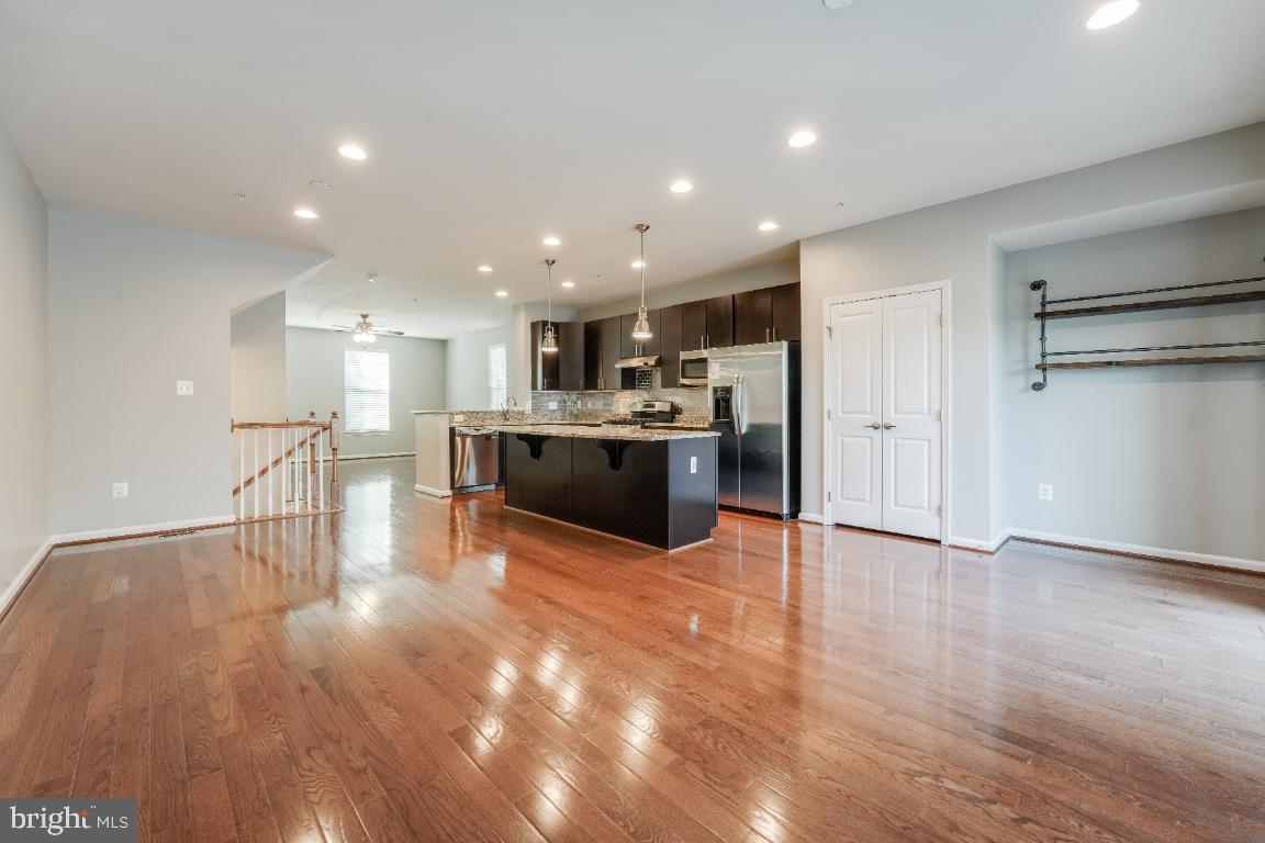 ST CHARLES SUB - FIELDSIDE - Residential