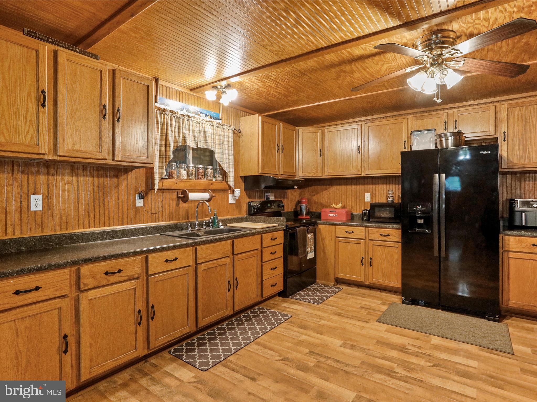 CEDAR RUN - Residential