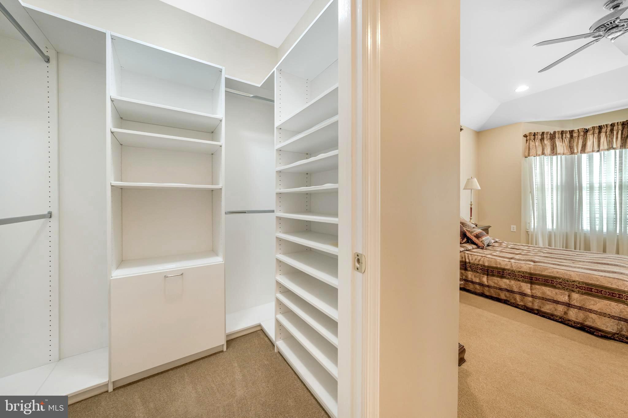 VILLAS OF NEWTOWN - Residential