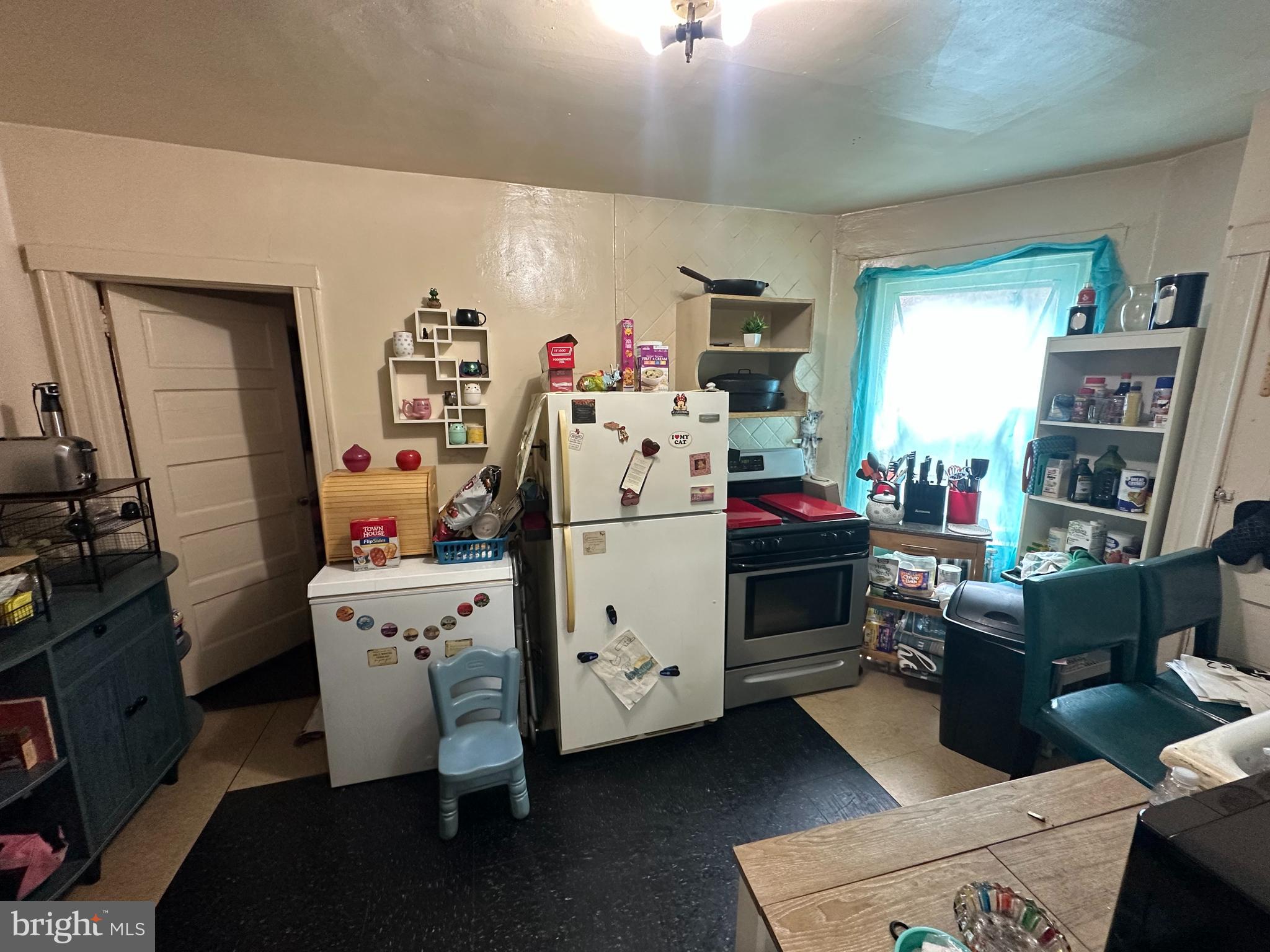 TACONY - Residential Income
