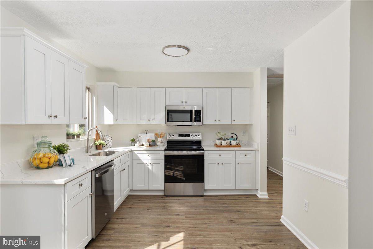 LAKE ARROWHEAD - Residential