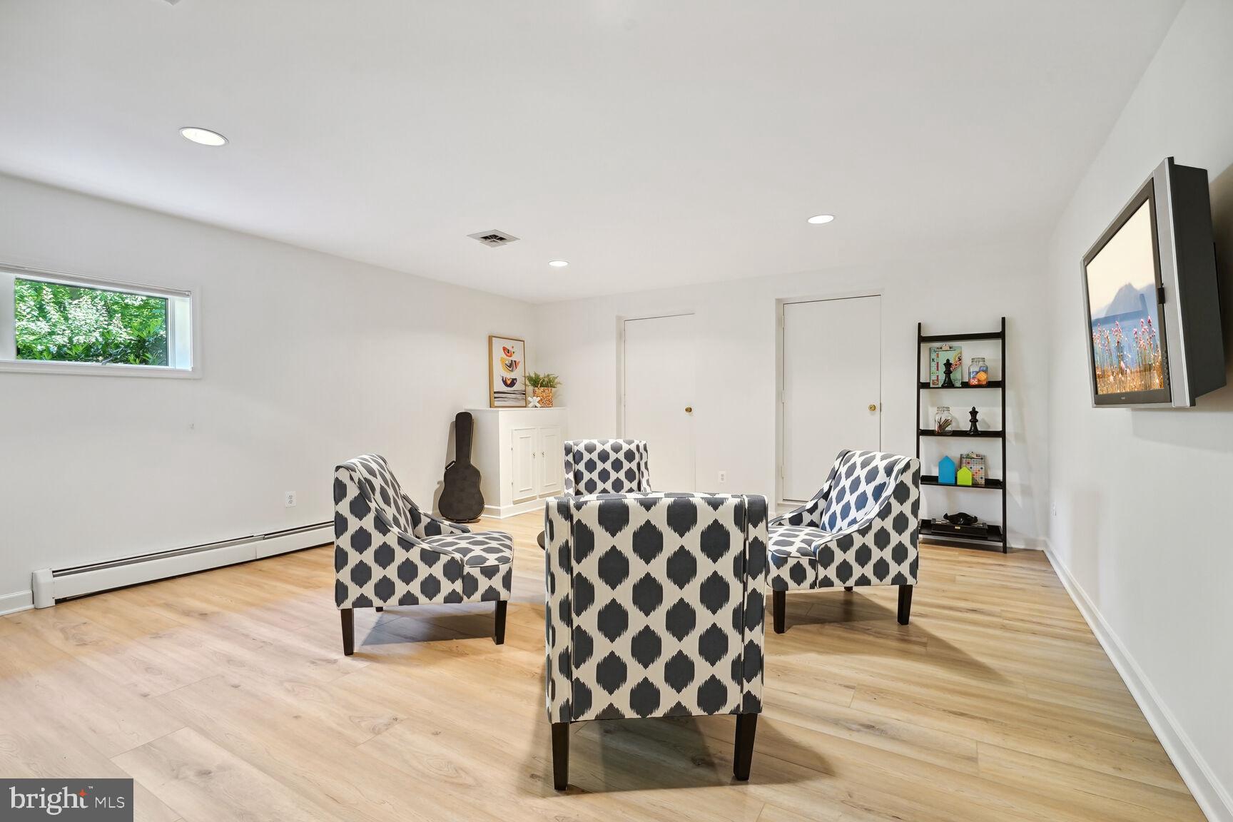 BRANDES ESTATES - Residential