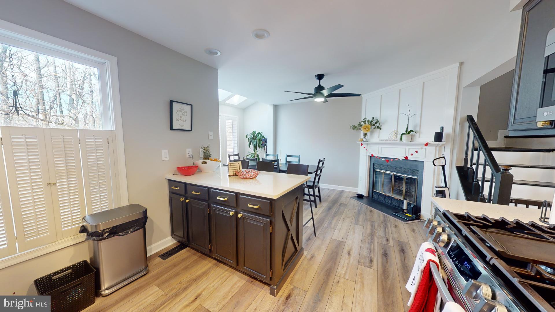 KINGSTOWNE - Residential Lease