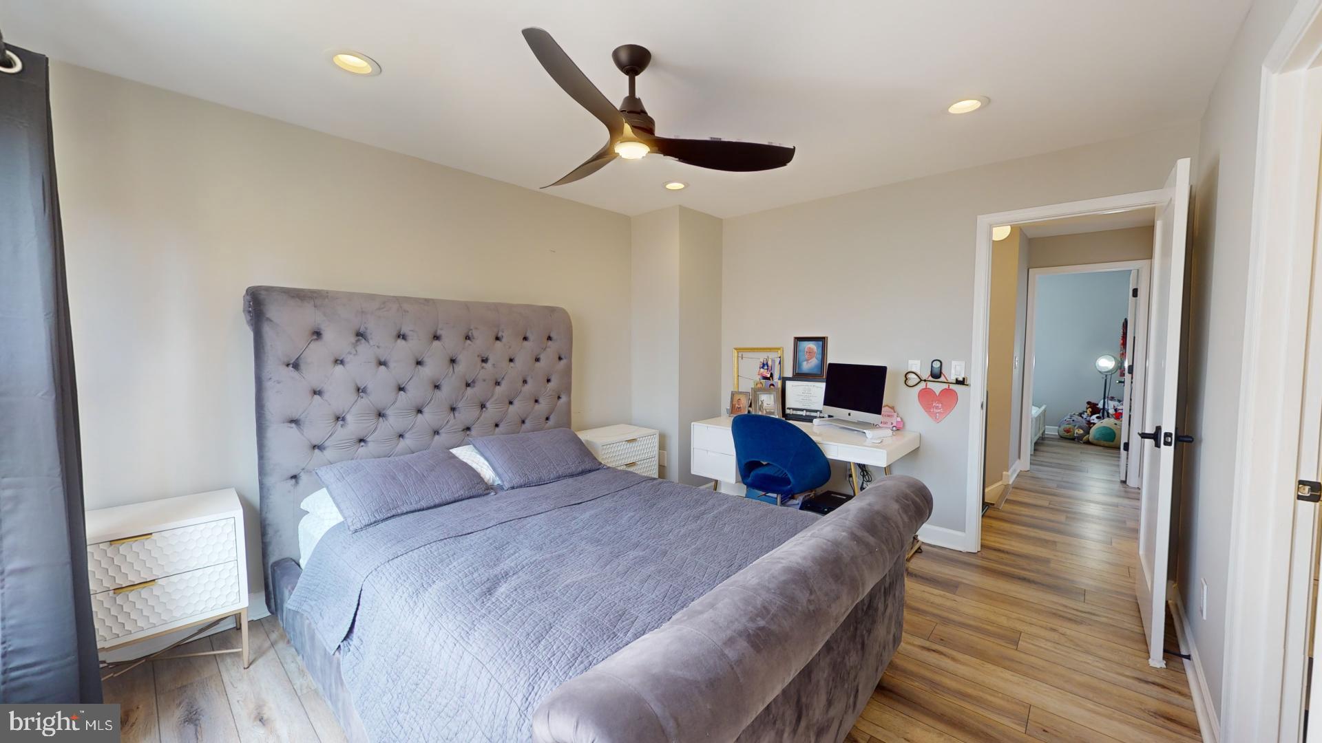 KINGSTOWNE - Residential Lease