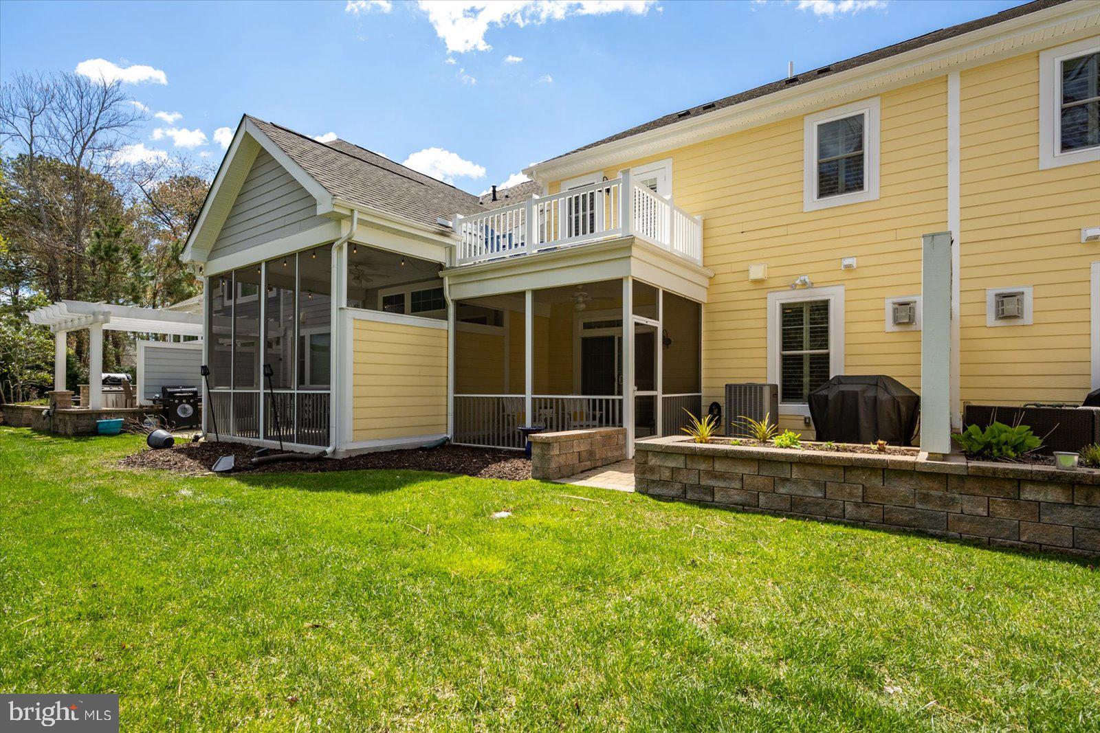 BAYSIDE - Residential