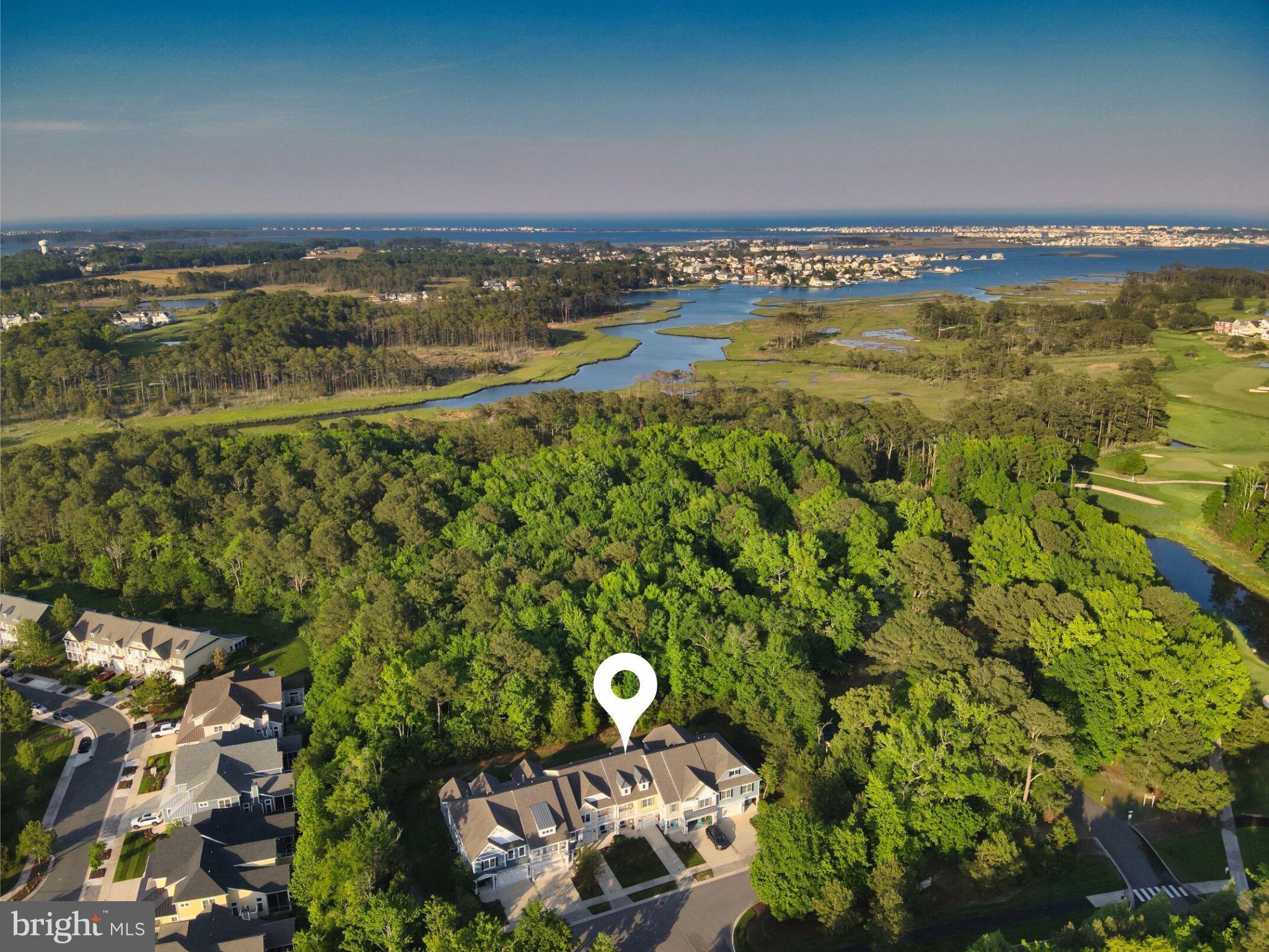 BAYSIDE - Residential
