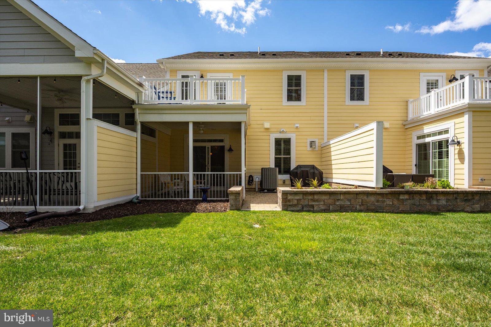 BAYSIDE - Residential