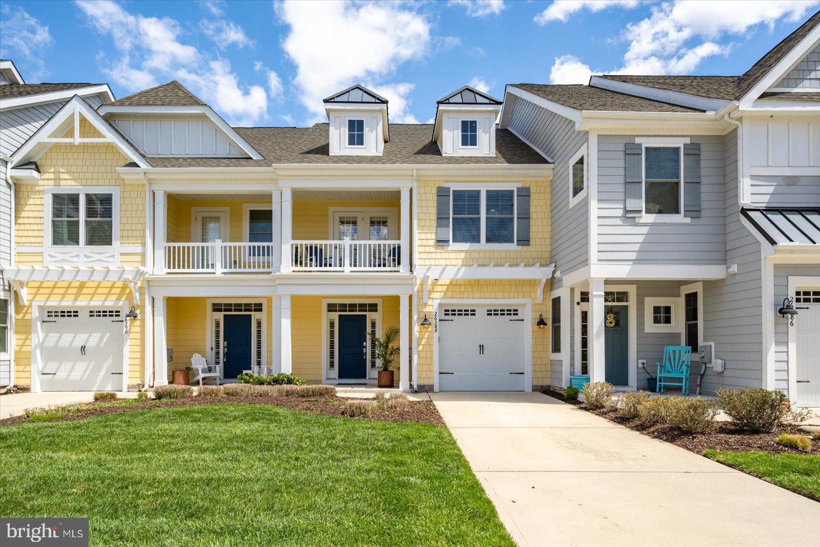 BAYSIDE - Residential