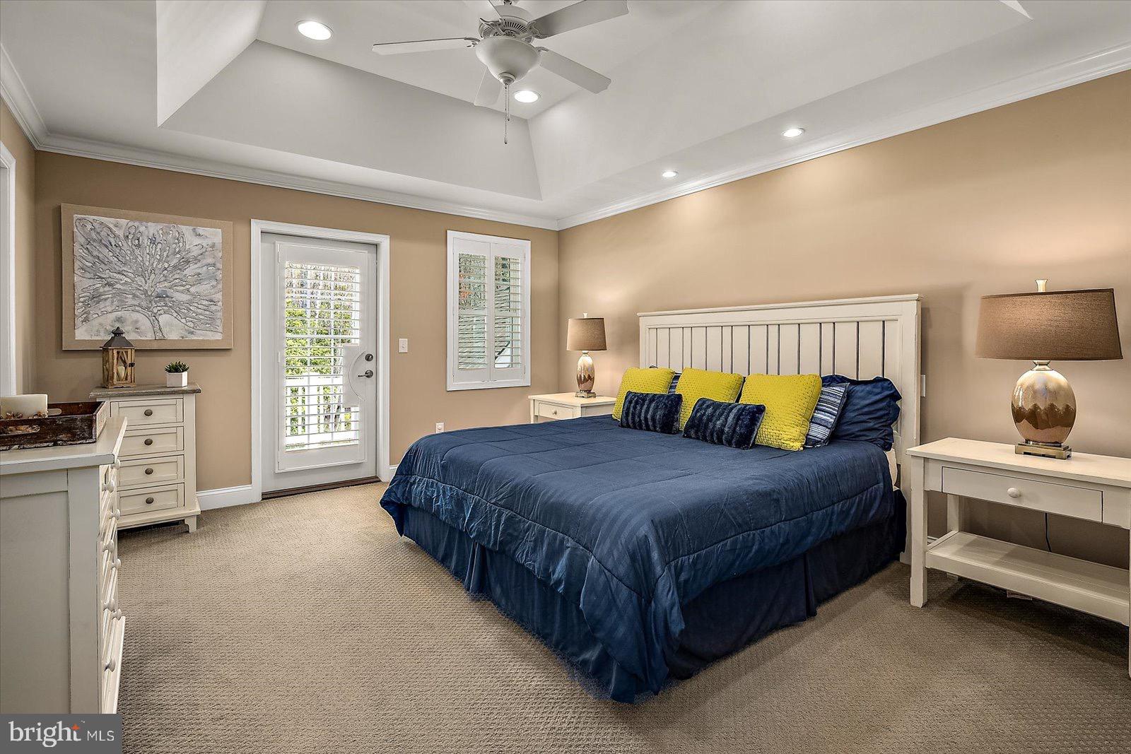 BAYSIDE - Residential