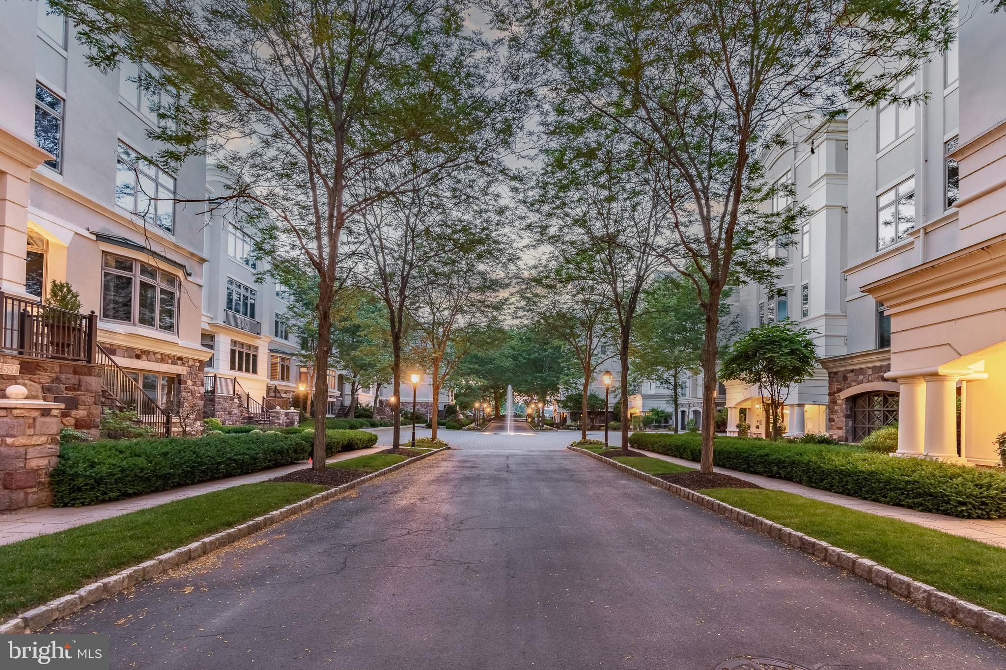 WATERVIEW PLACE - Residential