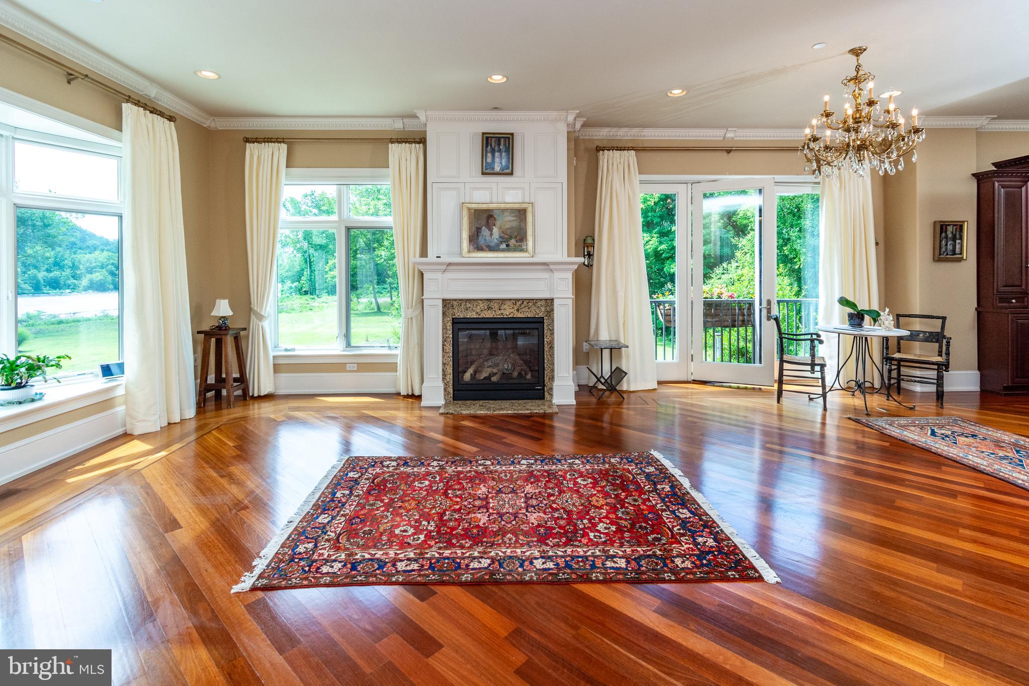 WATERVIEW PLACE - Residential