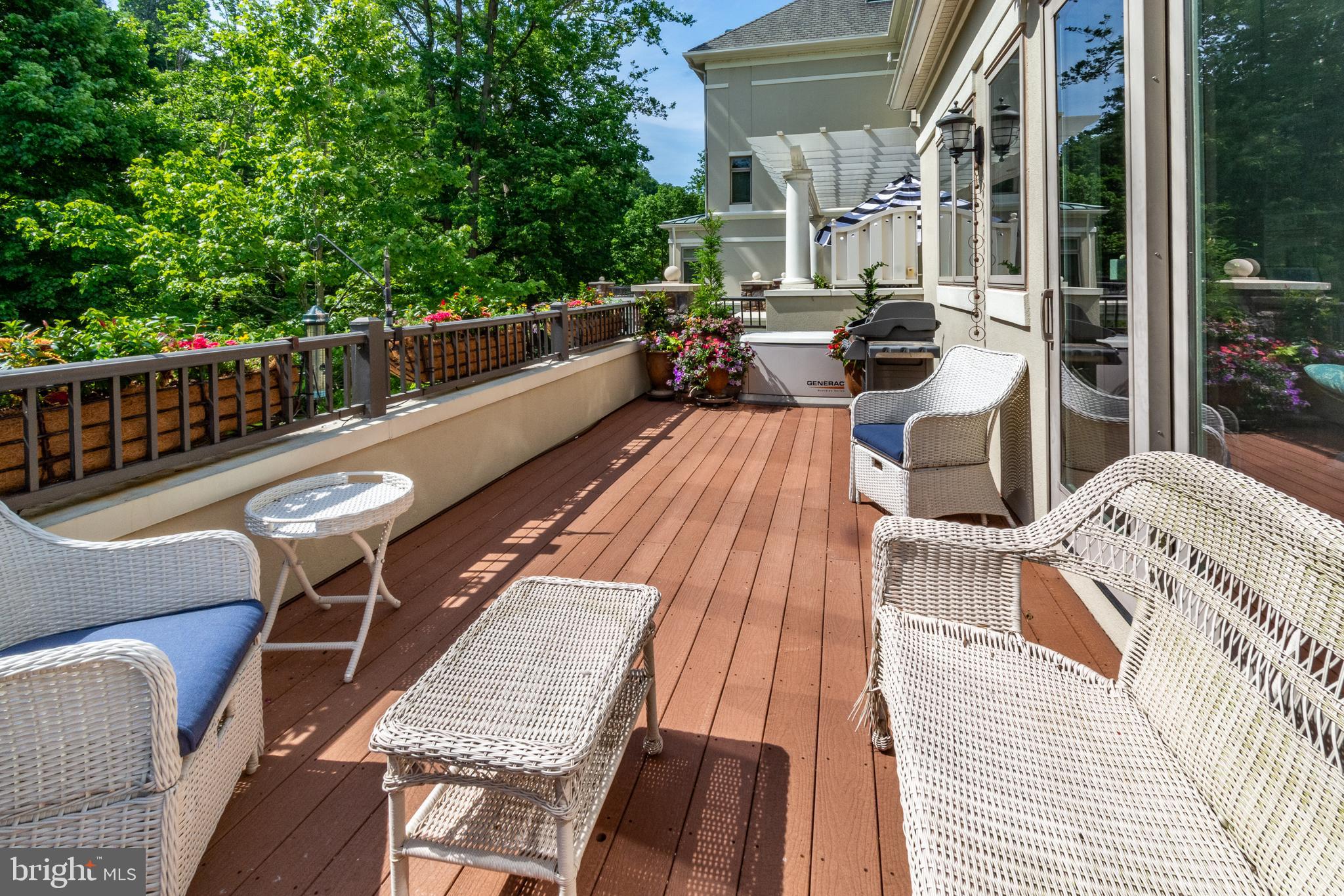 WATERVIEW PLACE - Residential